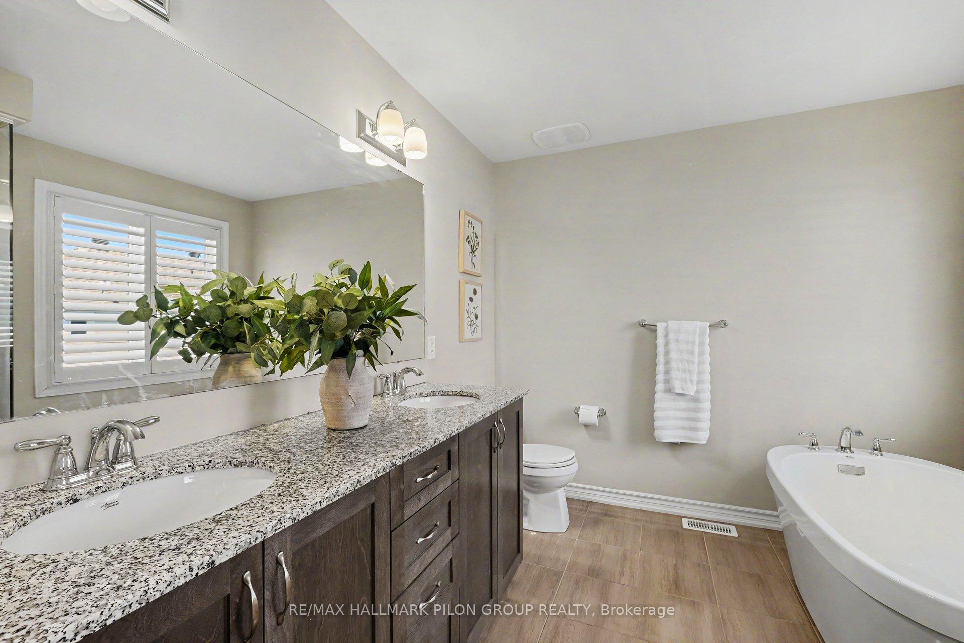 Photo 14 of 124 Mandalay Street, Ottawa, Avalon West — HOMEH