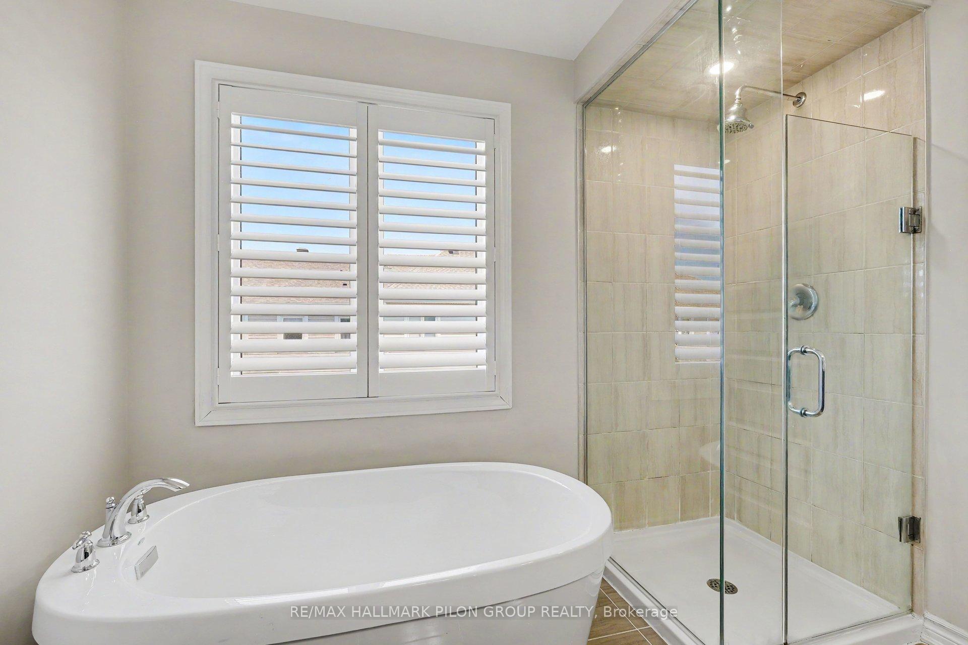 Photo 15 of 124 Mandalay Street, Ottawa, Avalon West — HOMEH