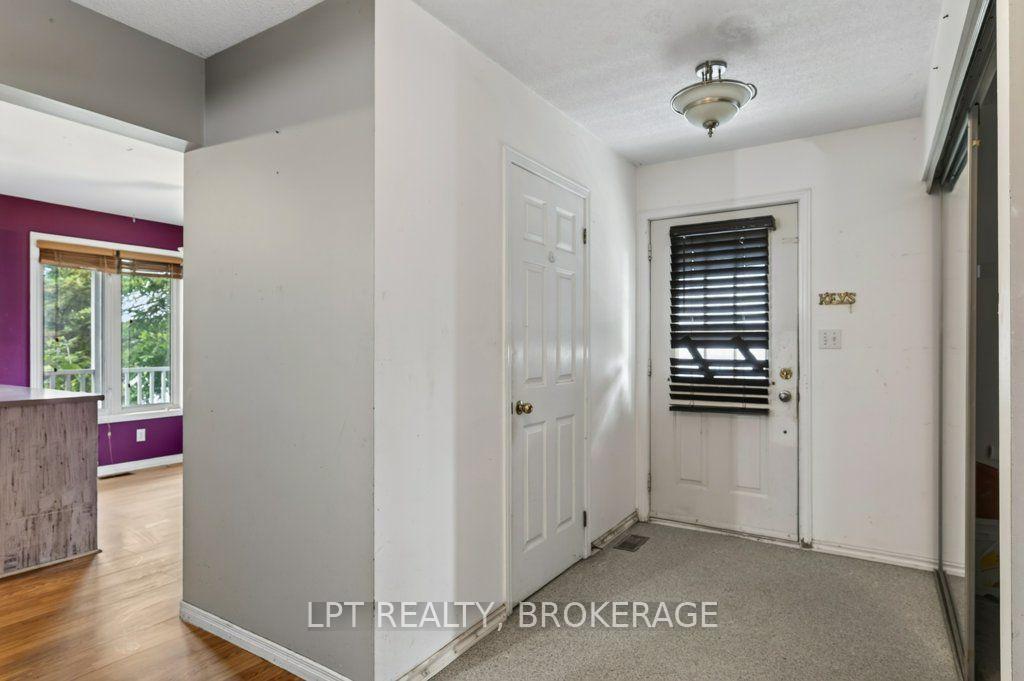 Photo 5 of 764 Roosevelt Drive, Kingston, City SouthWest — HOMEH