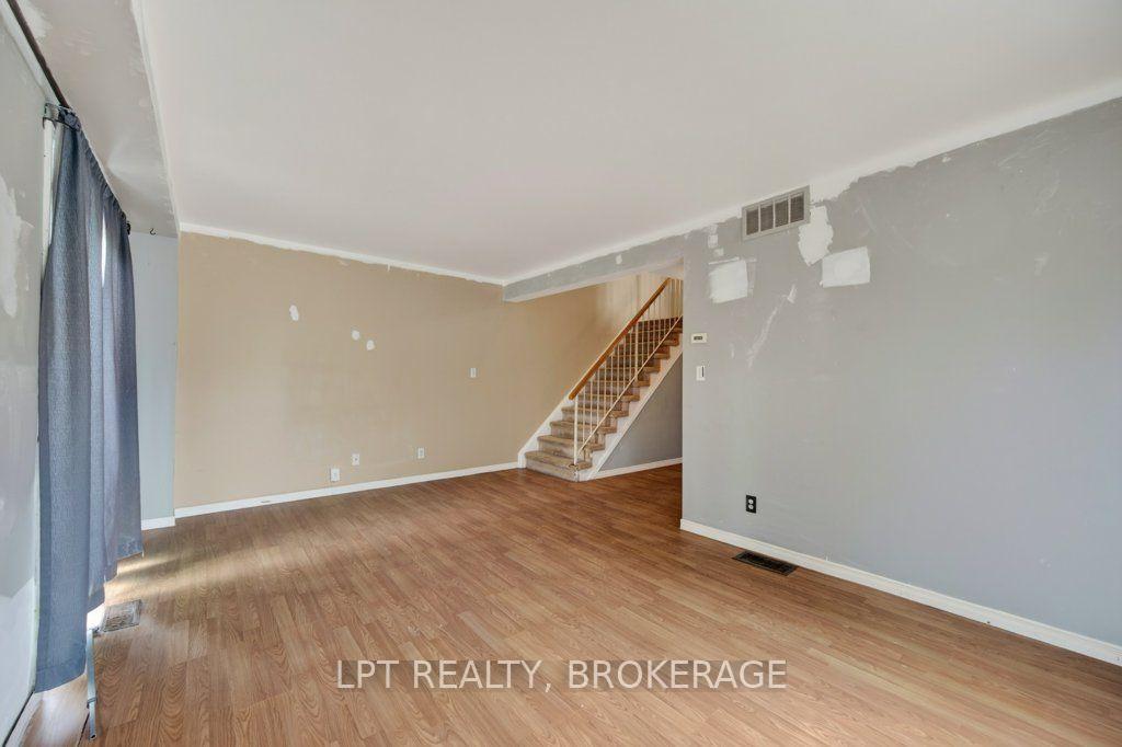 Photo 11 of 764 Roosevelt Drive, Kingston, City SouthWest — HOMEH