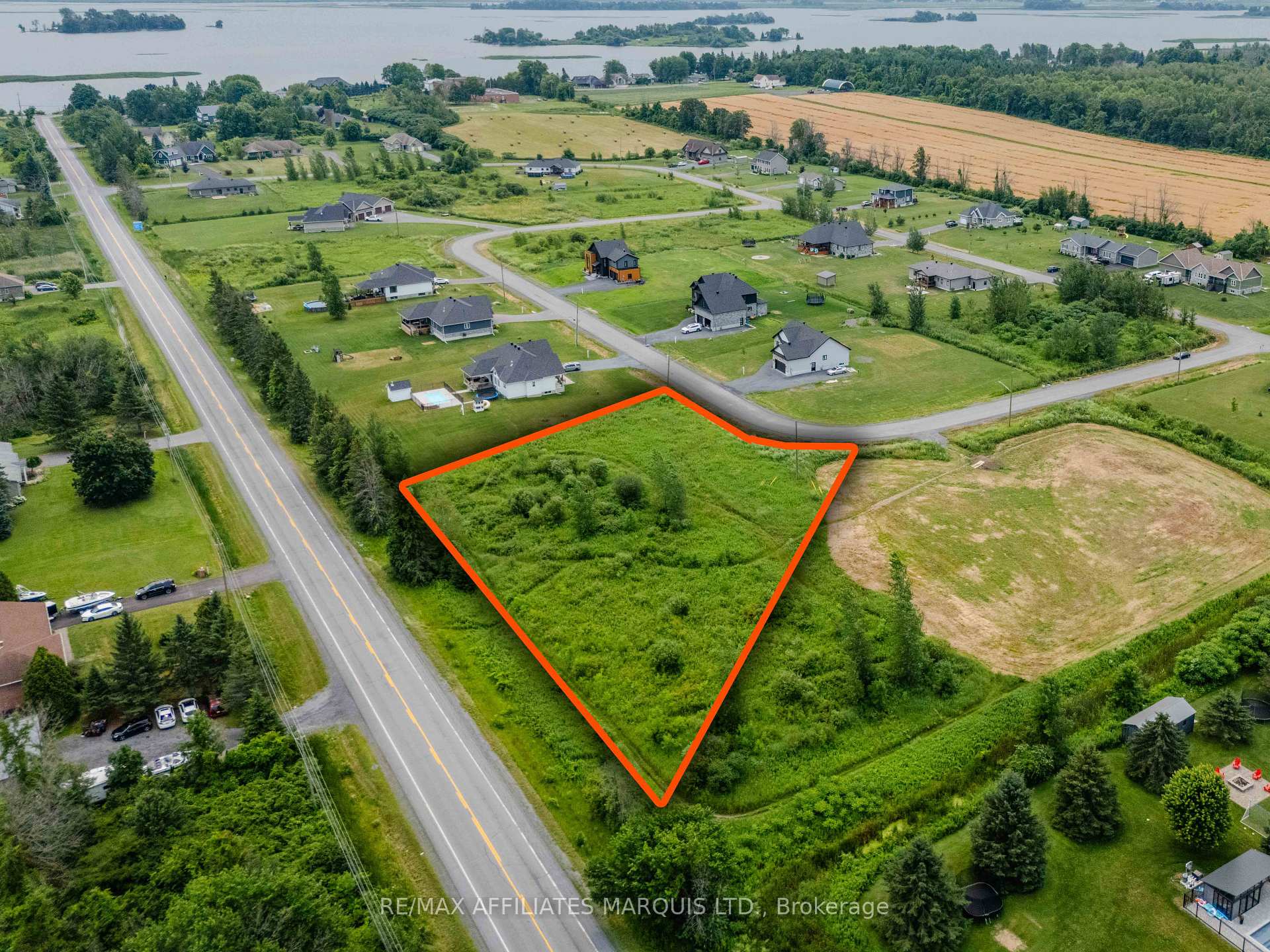 Photo 1 of 0000 James Crescent, South Glengarry, South Glengarry (Charlottenburgh) Twp — HOMEH