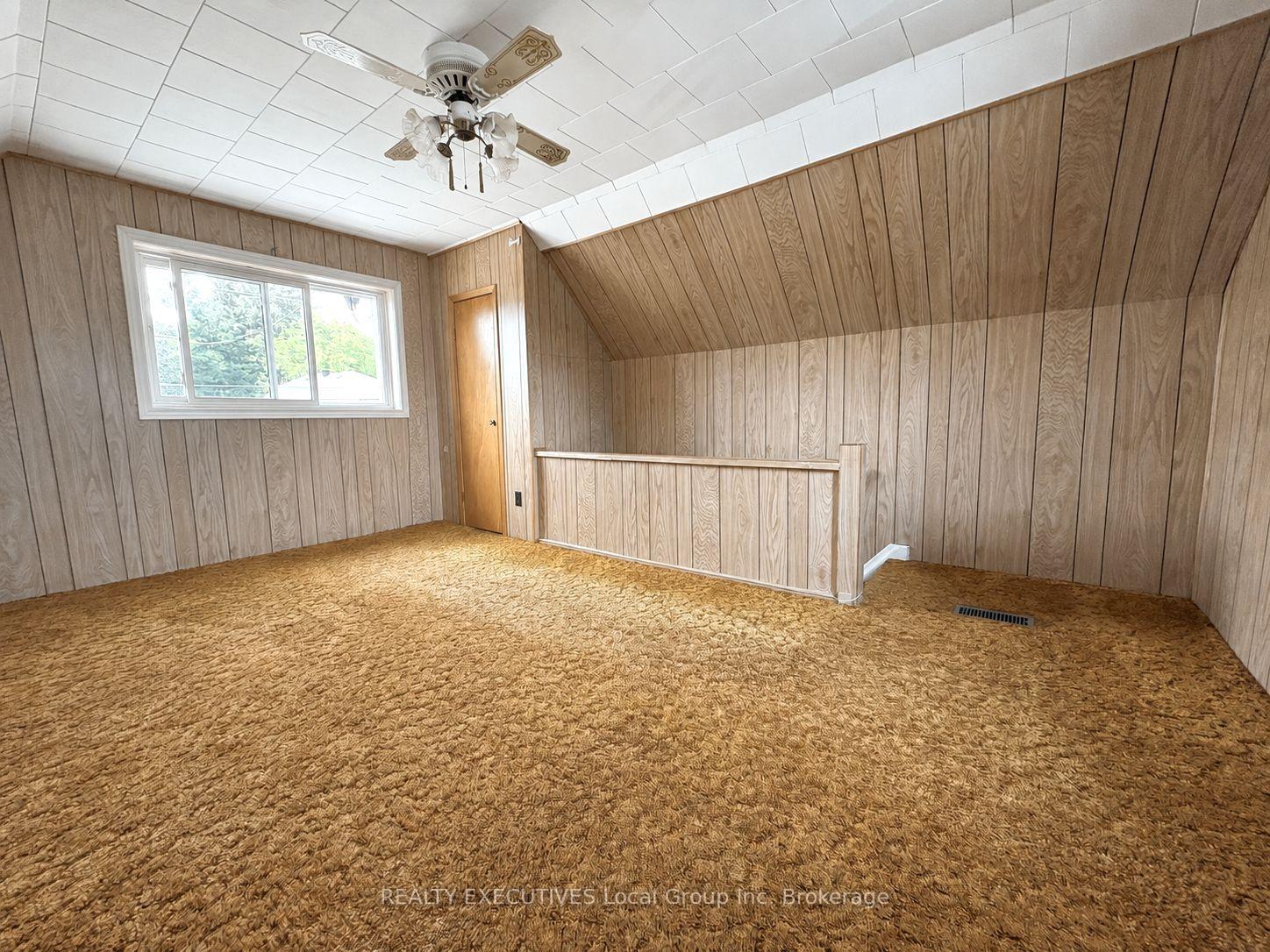 Photo 11 of 926 Main Street N, Callander — HOMEH