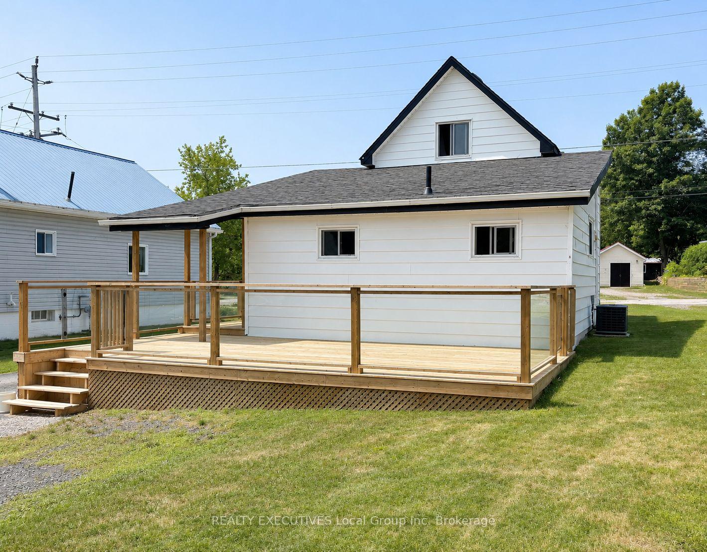 Photo 21 of 926 Main Street N, Callander — HOMEH