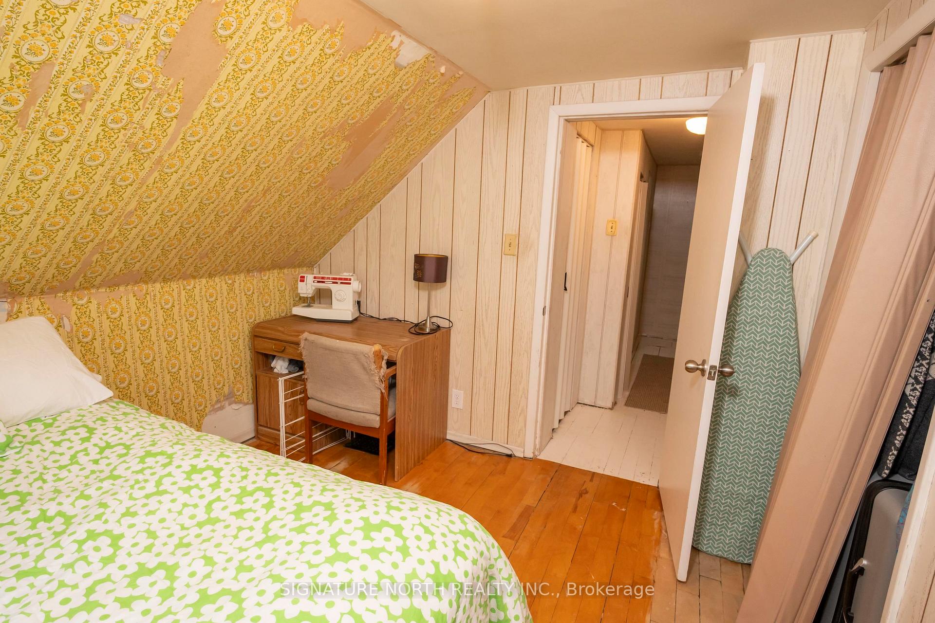 Photo 33 of 34 Knight Street, Thunder Bay, College Heights — HOMEH