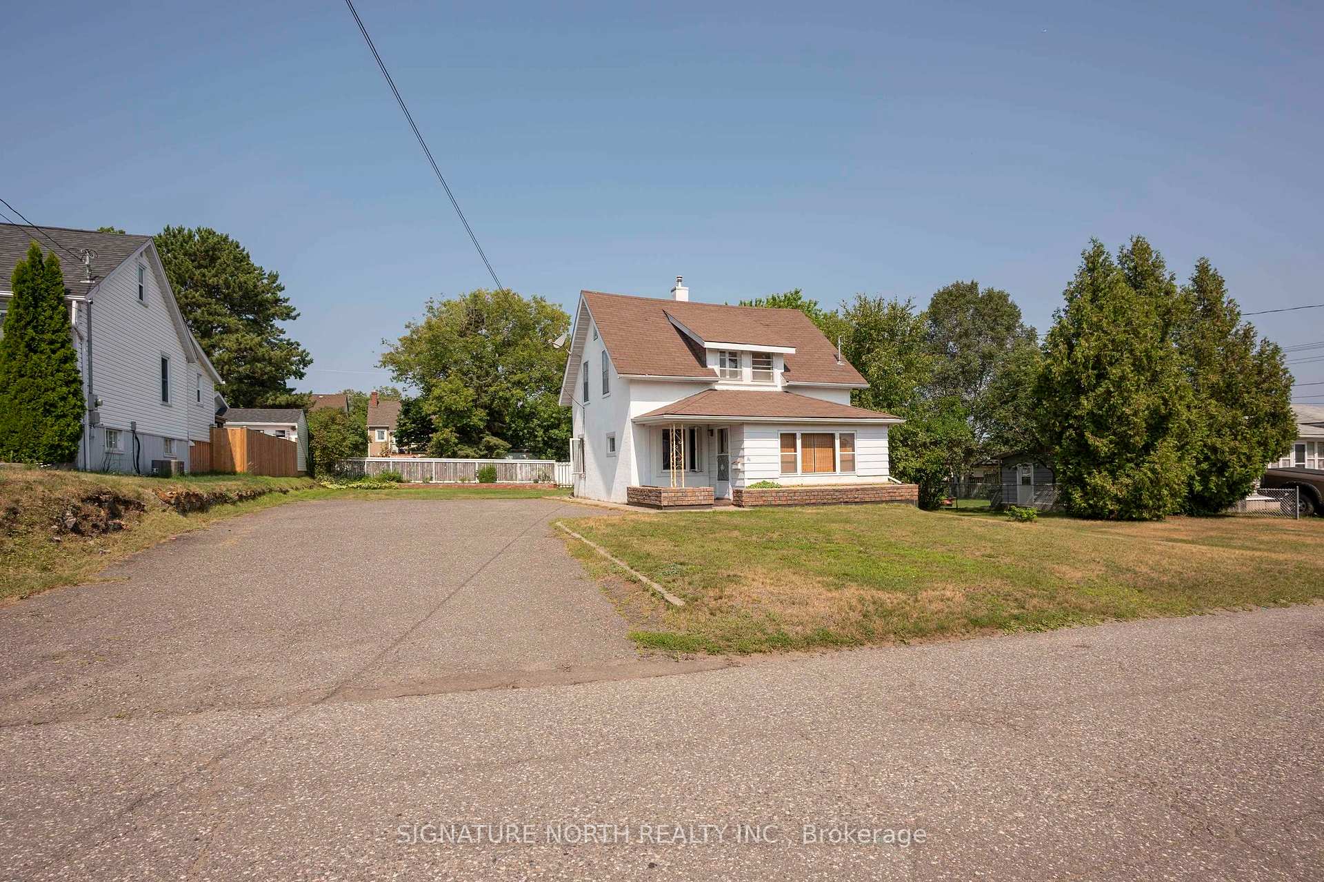 Photo 49 of 34 Knight Street, Thunder Bay, College Heights — HOMEH
