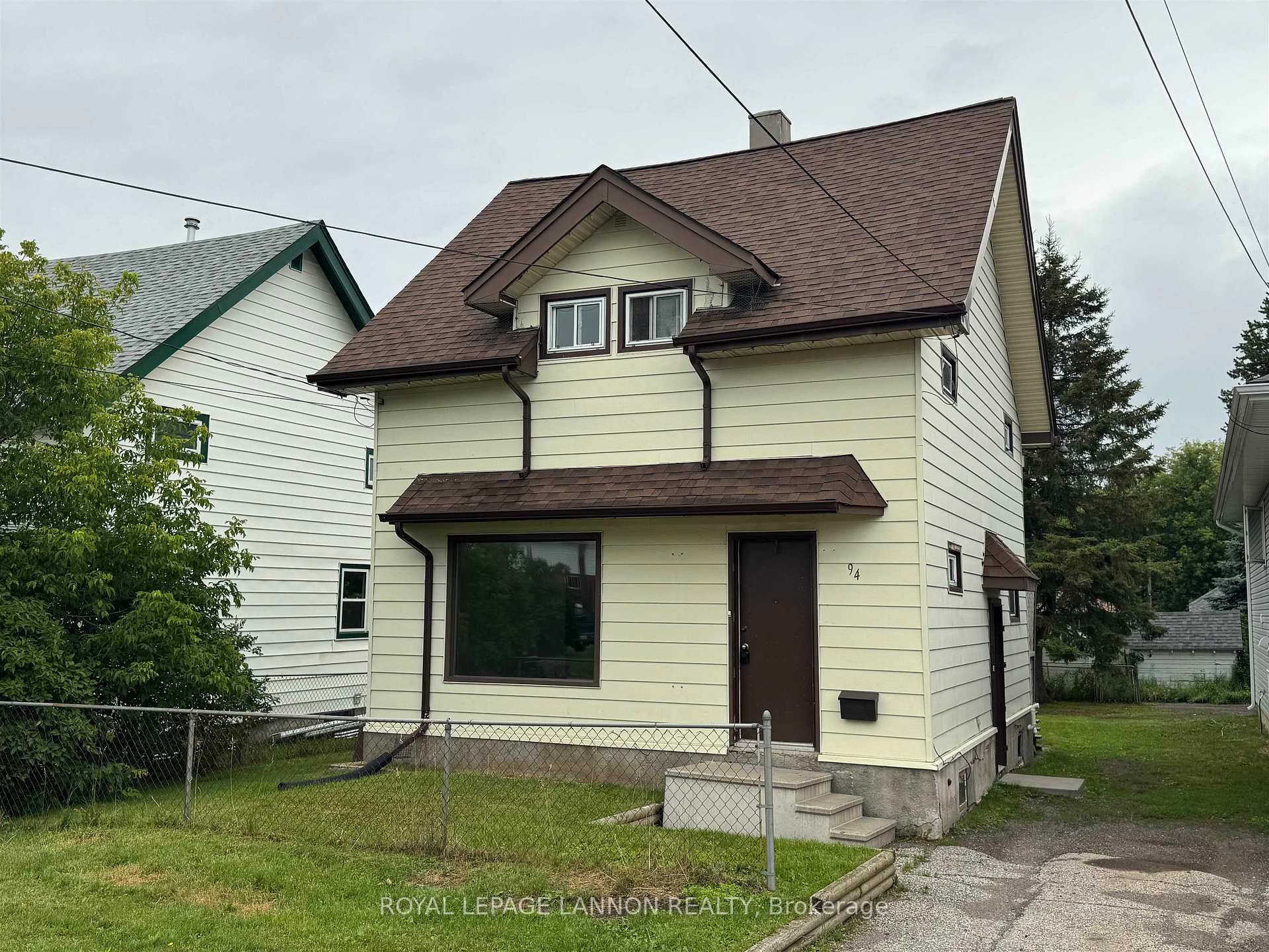 Photo 1 of 94 Empress Ave. S. S, Thunder Bay, West End — HOMEH