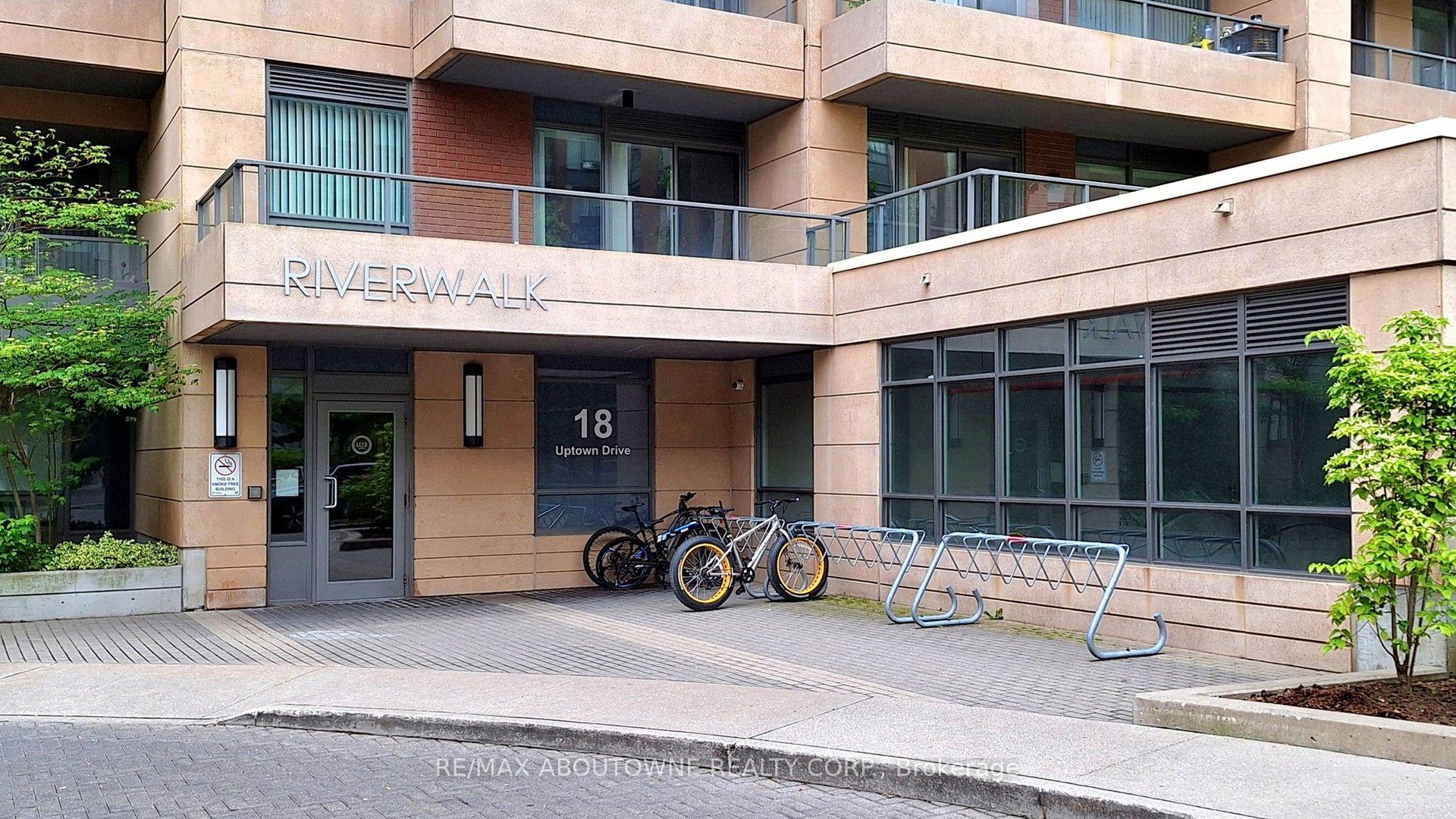 Photo 3 of Unit 921, 18 Uptown Drive, Markham, Unionville — HOMEH