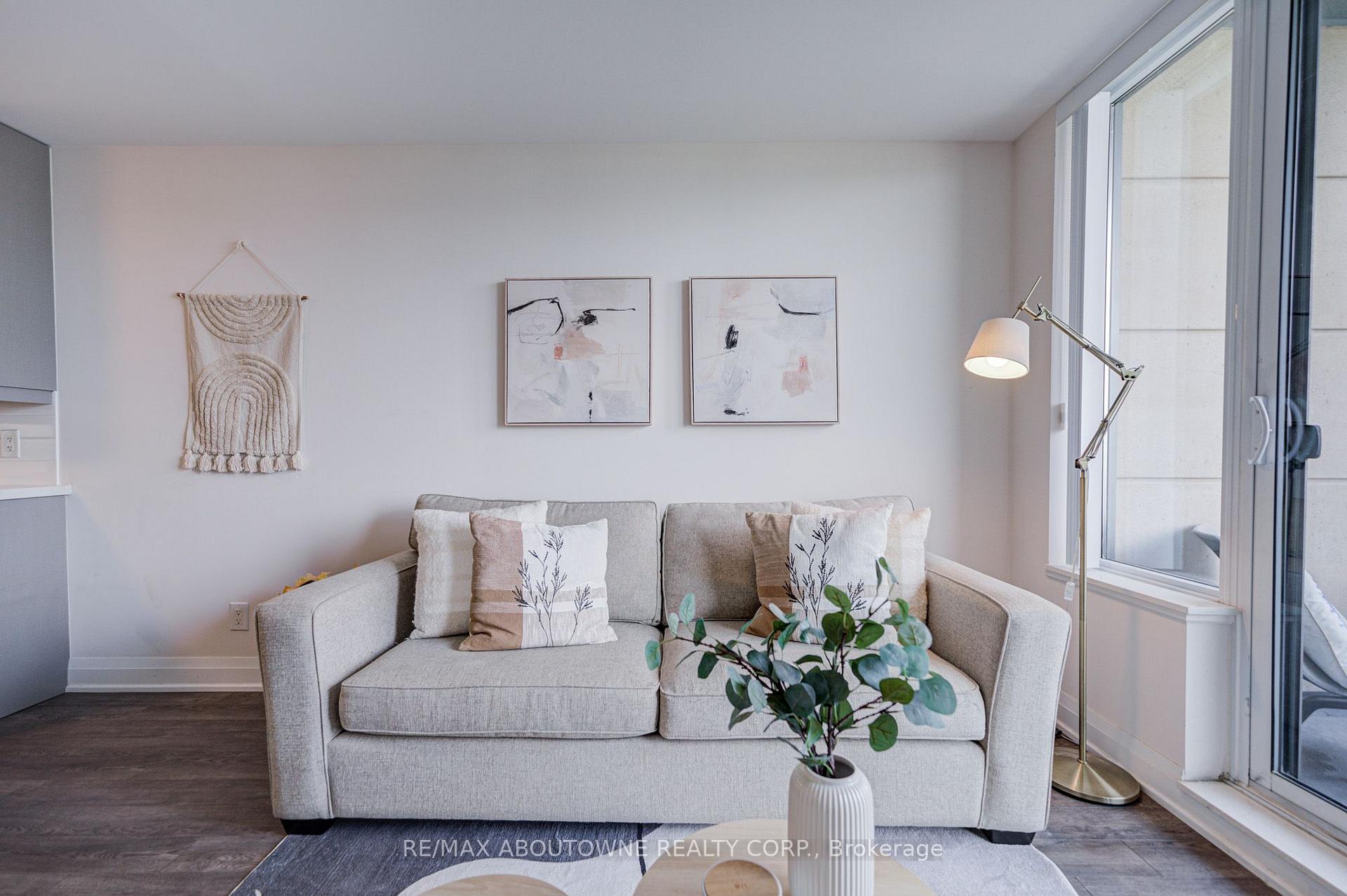 Photo 20 of Unit 921, 18 Uptown Drive, Markham, Unionville — HOMEH