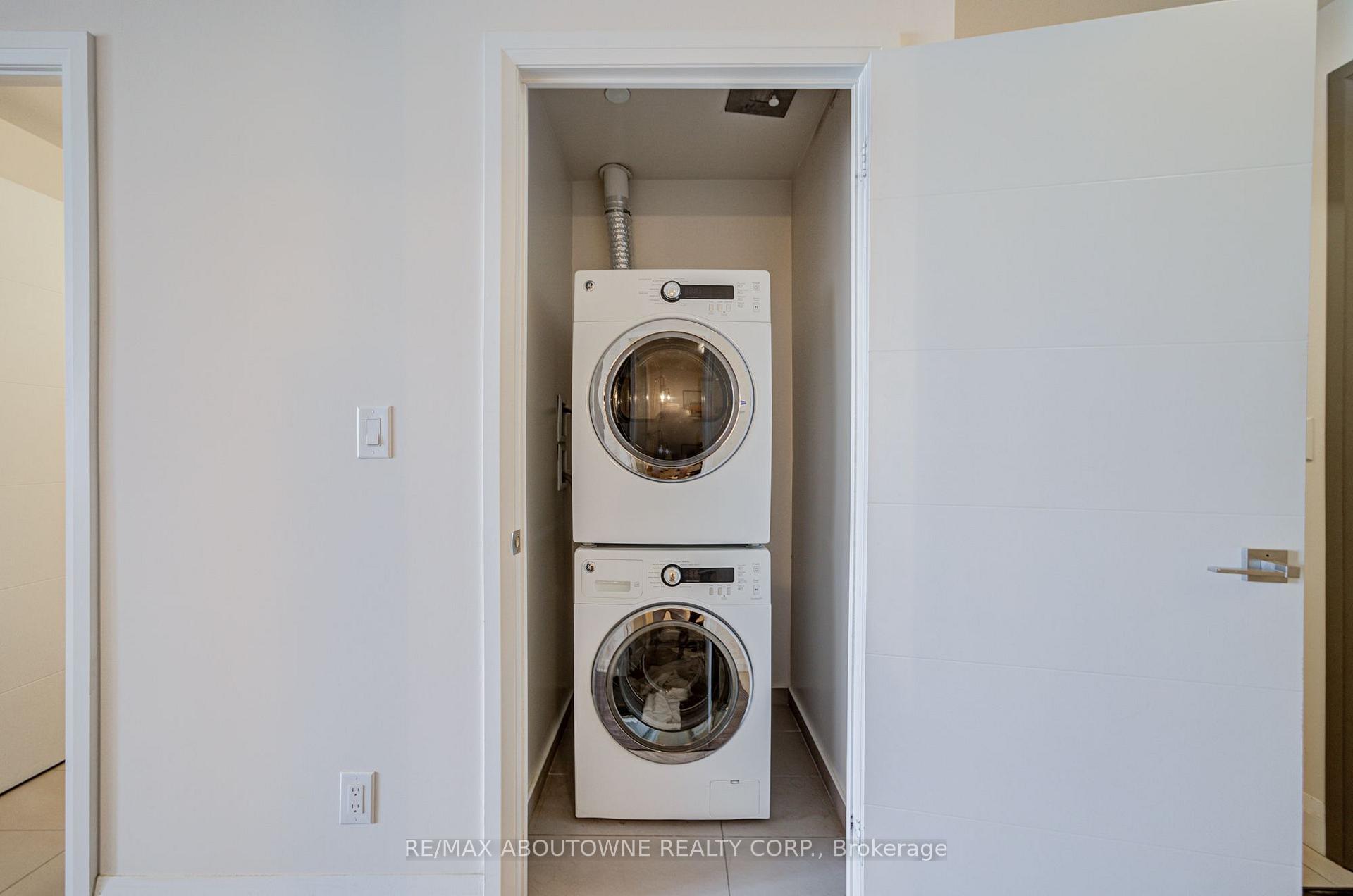 Photo 24 of Unit 921, 18 Uptown Drive, Markham, Unionville — HOMEH