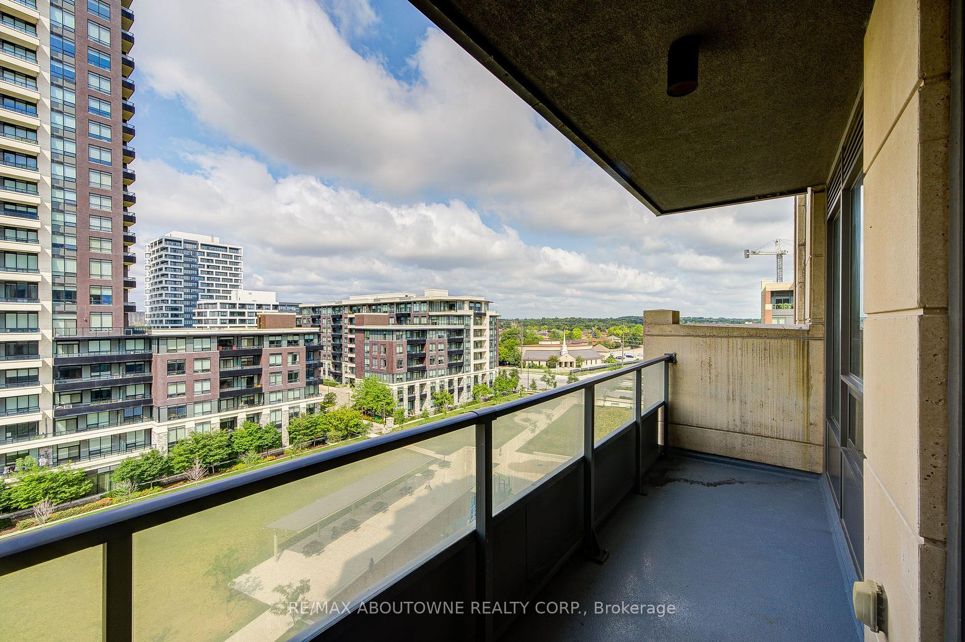Photo 25 of Unit 921, 18 Uptown Drive, Markham, Unionville — HOMEH