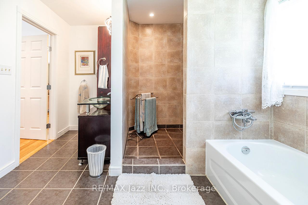Photo 27 of 23 Bayview Drive, Greater Napanee, Greater Napanee — HOMEH