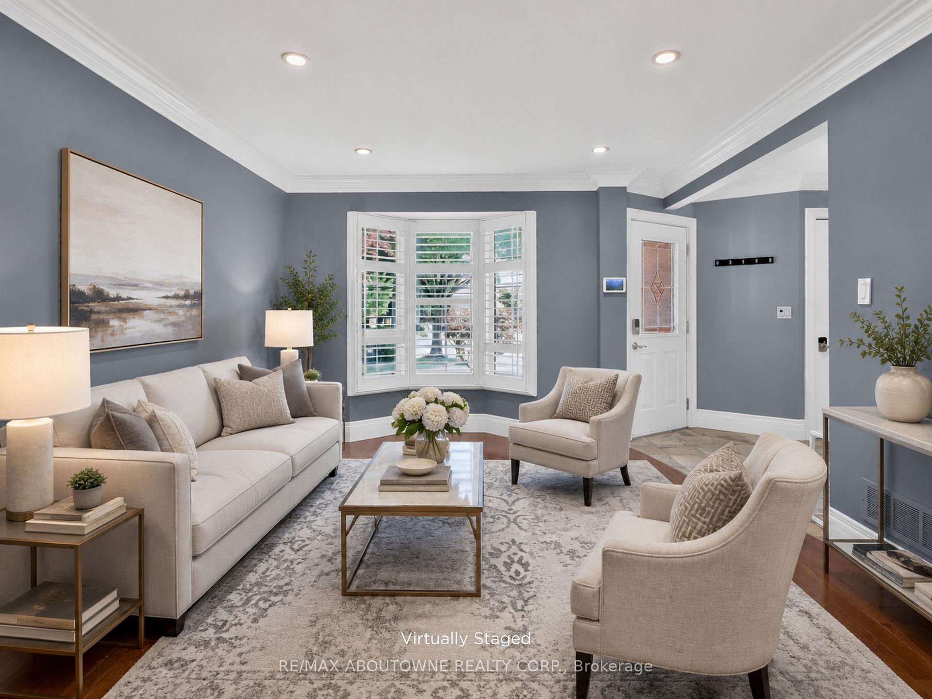 Photo 10 of 2102 Salma Crescent, Burlington, Headon — HOMEH