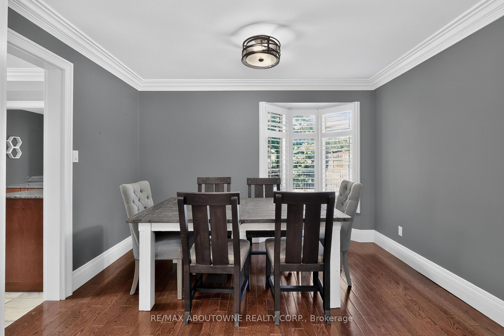 Photo 13 of 2102 Salma Crescent, Burlington, Headon — HOMEH