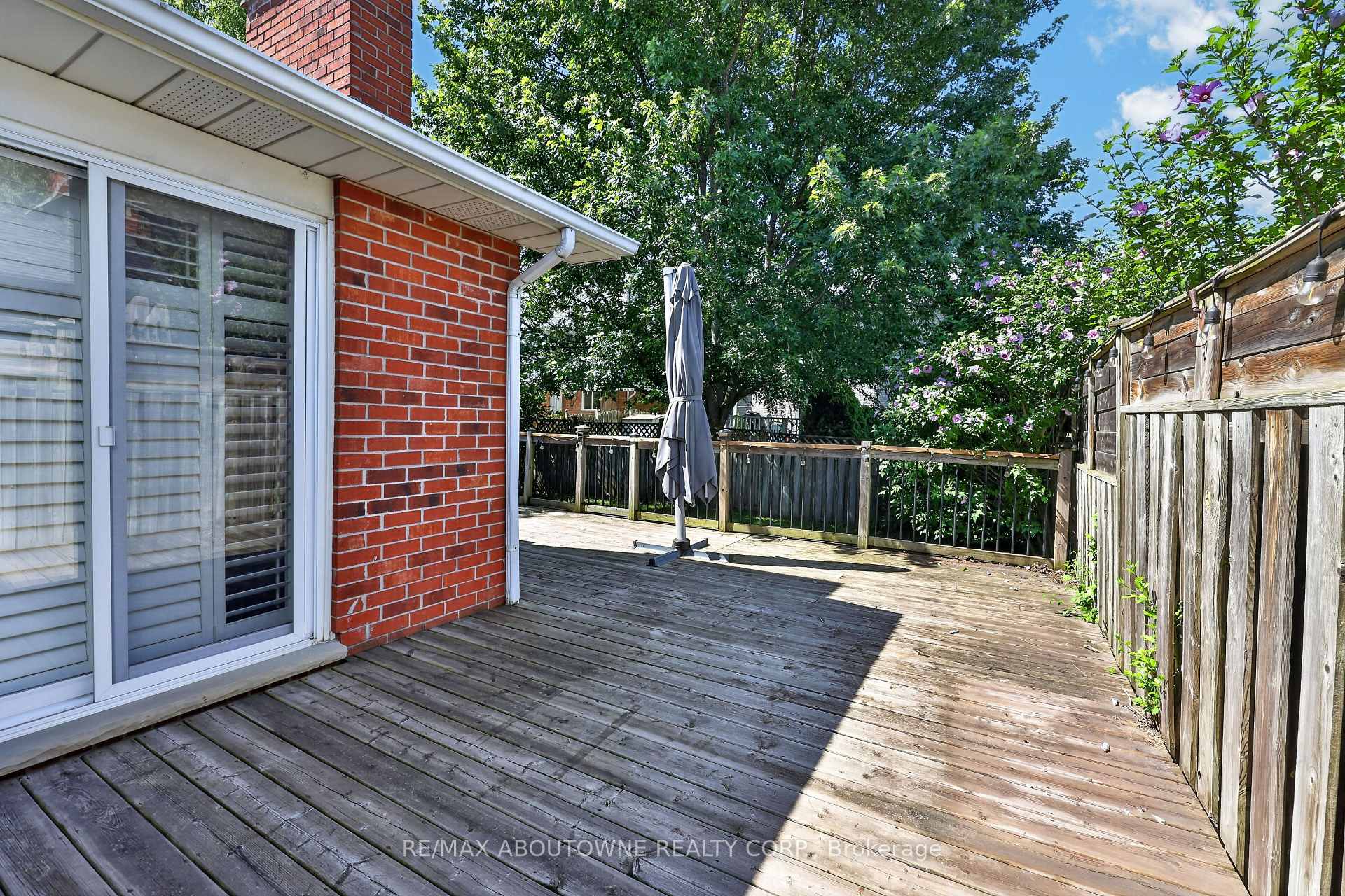 Photo 45 of 2102 Salma Crescent, Burlington, Headon — HOMEH