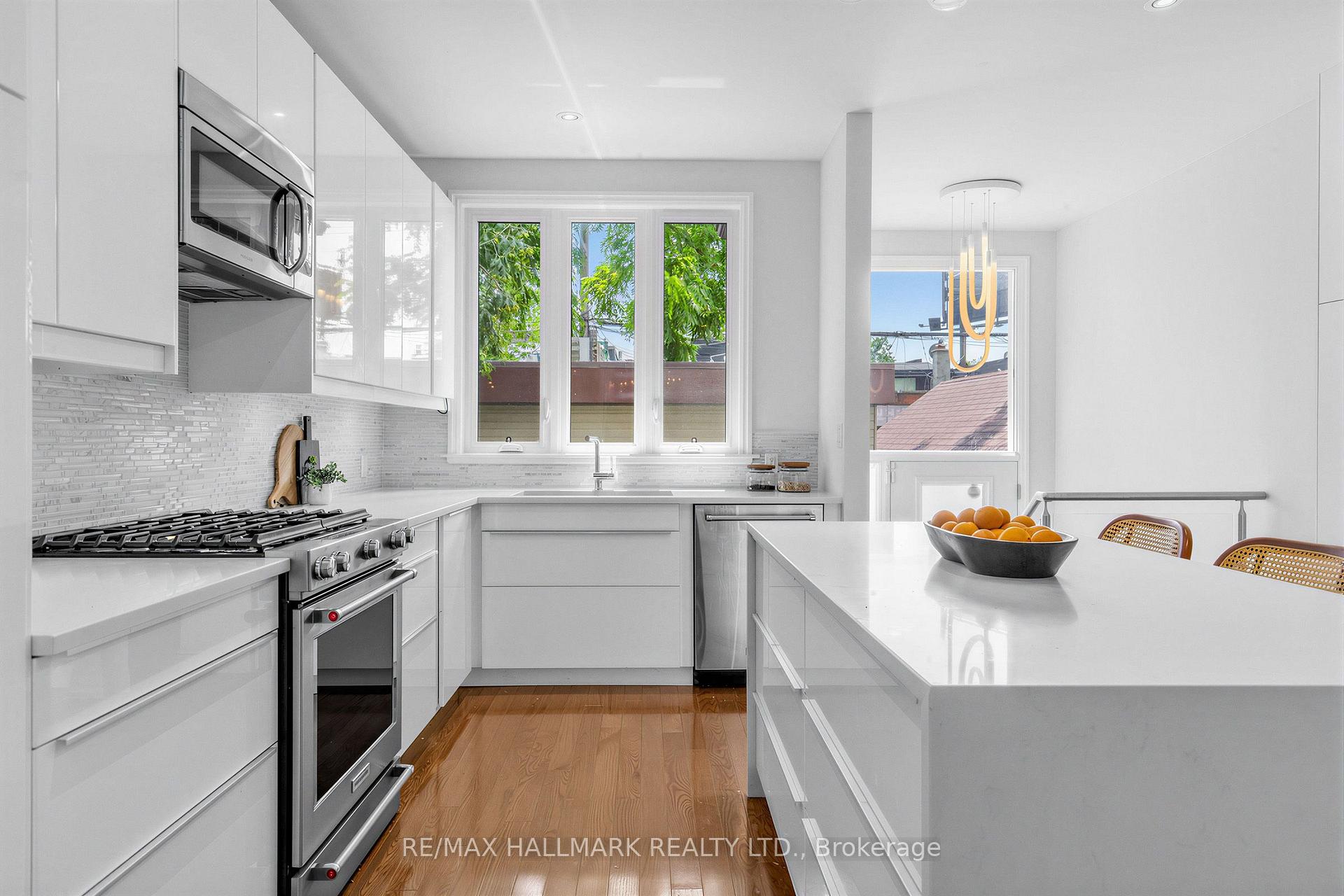 Photo 22 of 255 Strathmore Boulevard, Toronto, Danforth — HOMEH