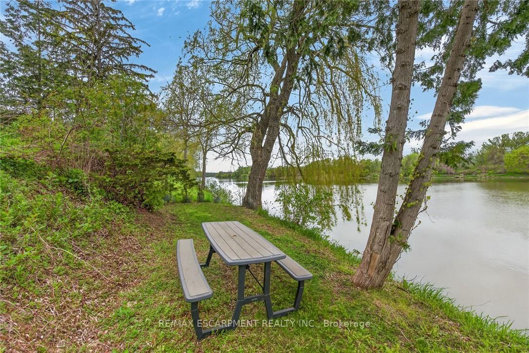 Photo 7 of 1300 River Road, Haldimand — HOMEH