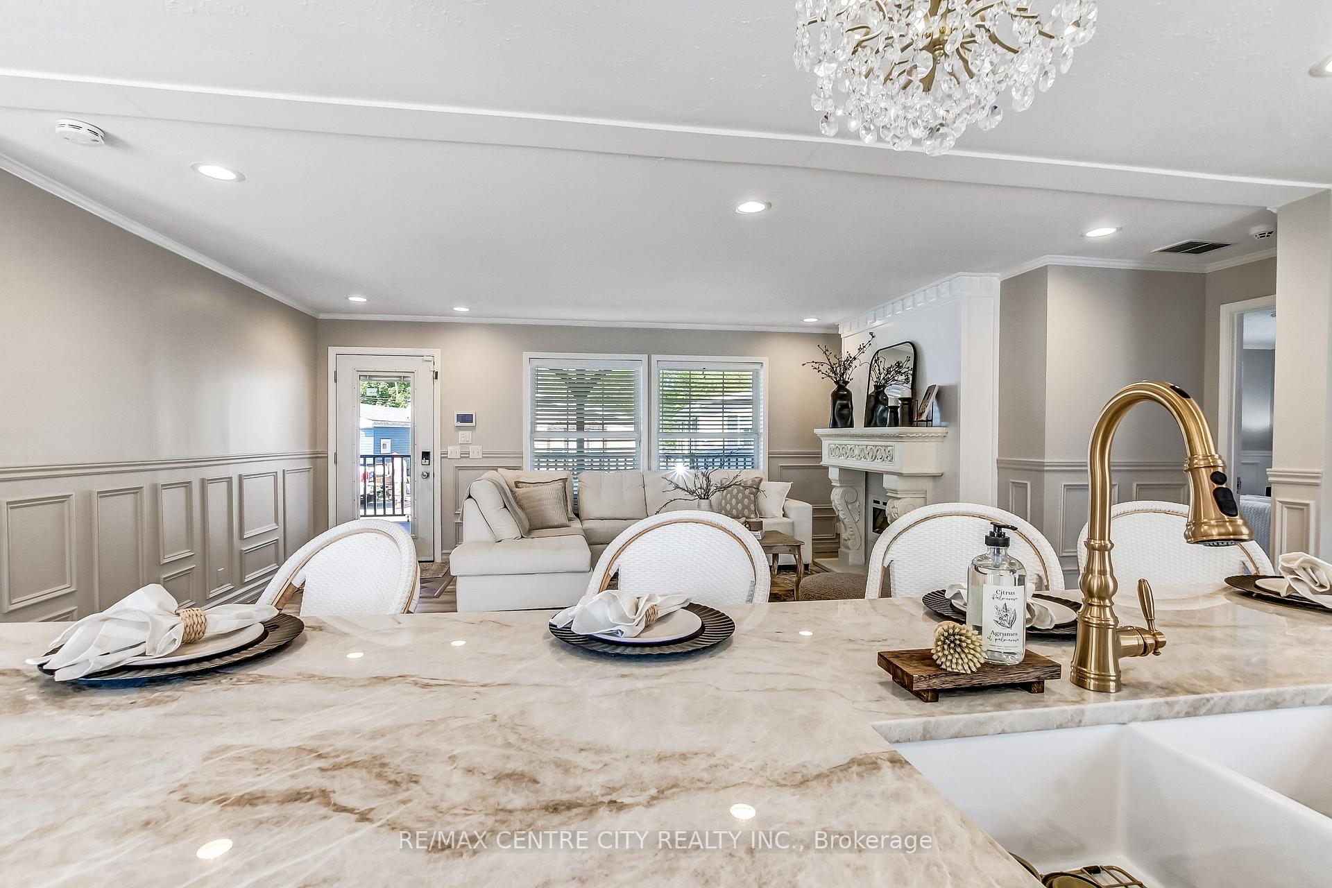 Photo 9 of Unit 201, 198 Springbank Drive, London, South D — HOMEH