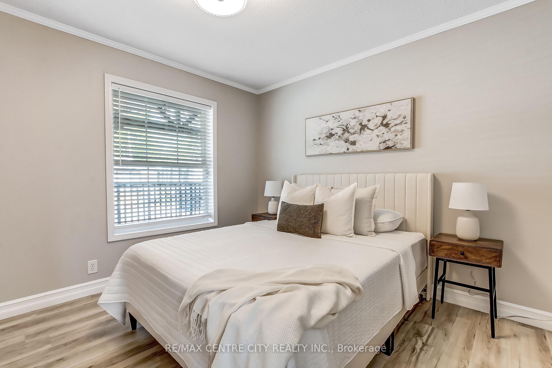 Photo 16 of Unit 201, 198 Springbank Drive, London, South D — HOMEH