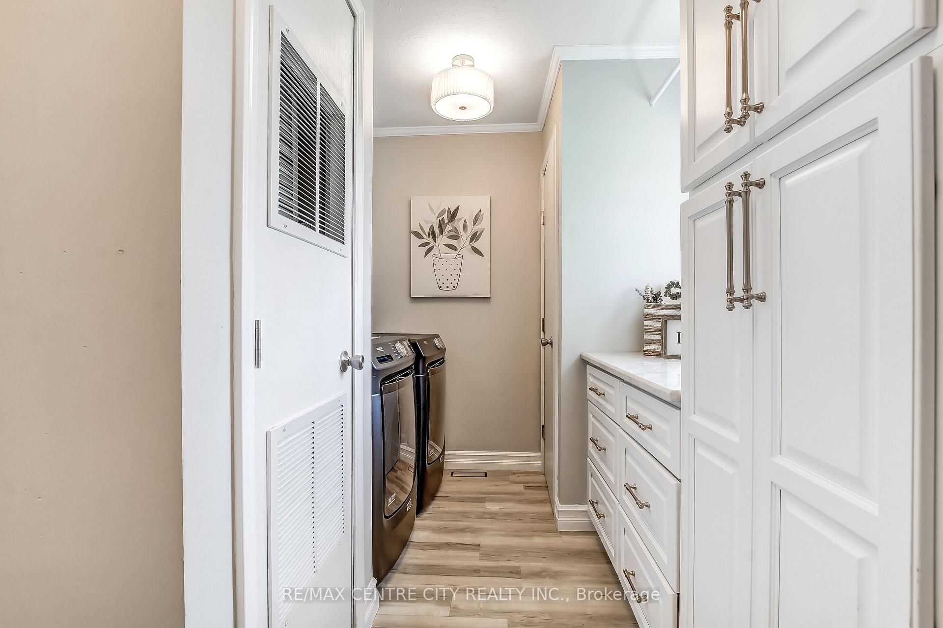 Photo 21 of Unit 201, 198 Springbank Drive, London, South D — HOMEH