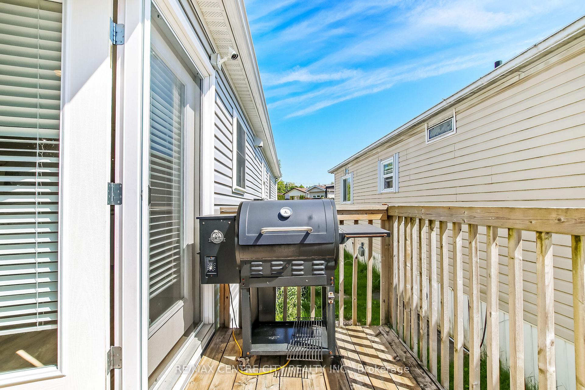 Photo 23 of Unit 201, 198 Springbank Drive, London, South D — HOMEH