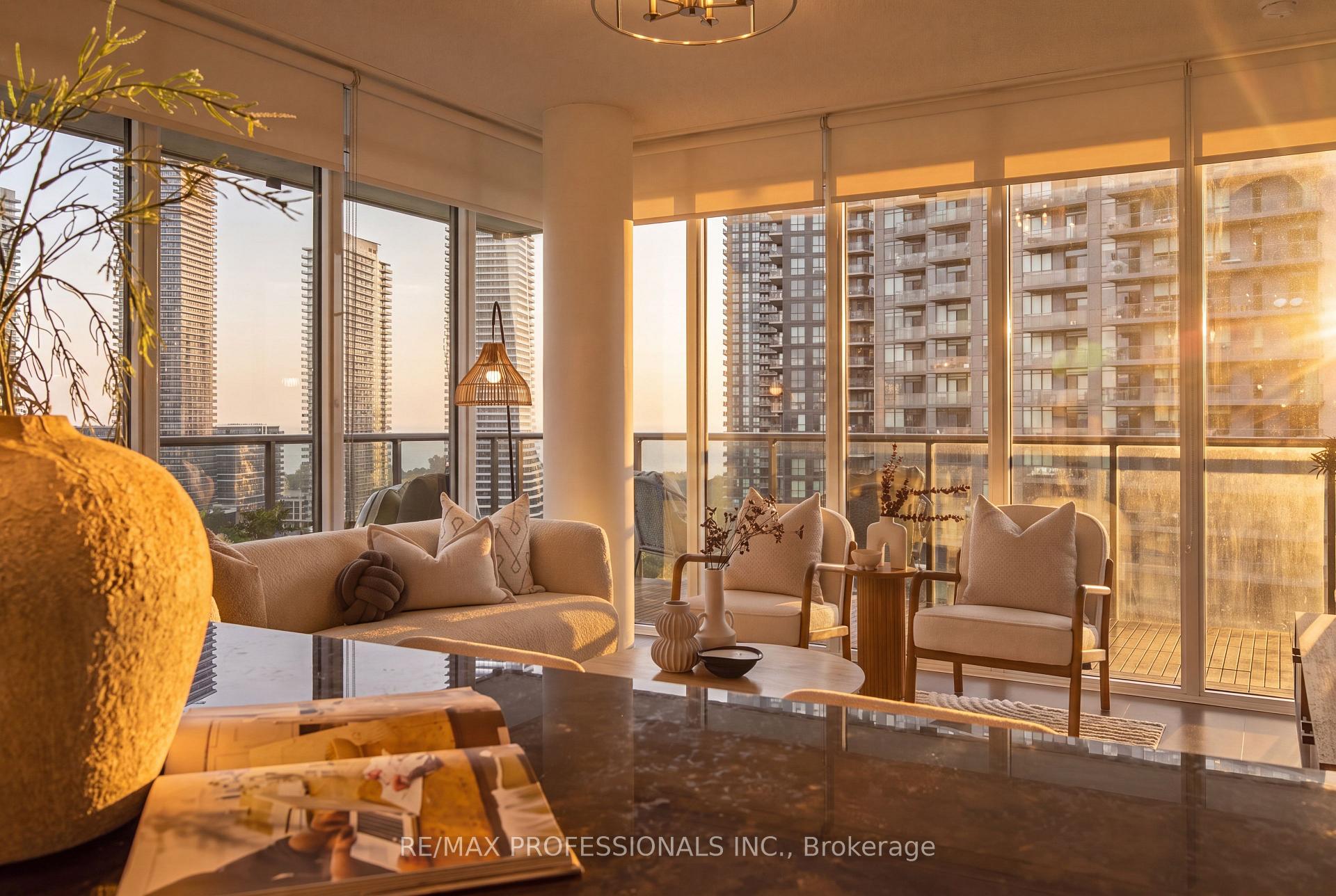 Front of Unit 2108, 88 Park Lawn Road