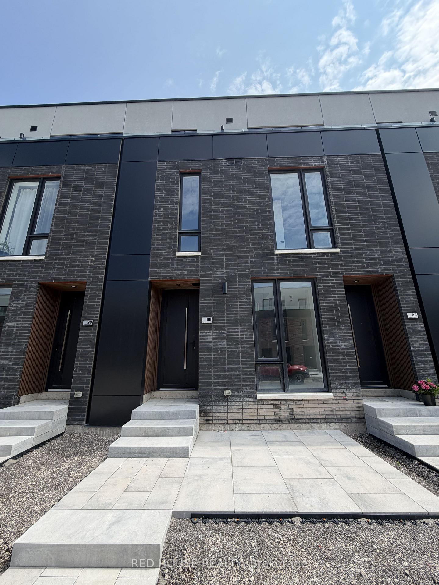 Photo 1 of 96 Everett Common, St. Catharines, Oakdale — HOMEH