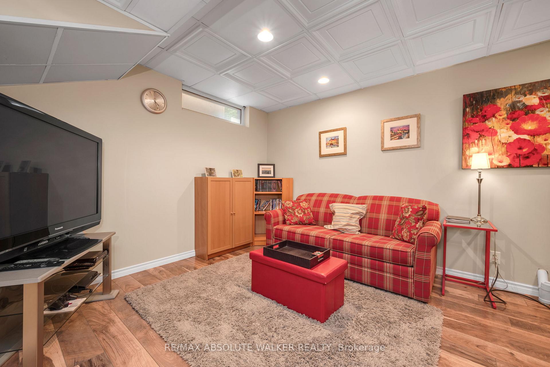 Photo 29 of 1546 Meadowfield Place, Ottawa, Chapel Hill — HOMEH