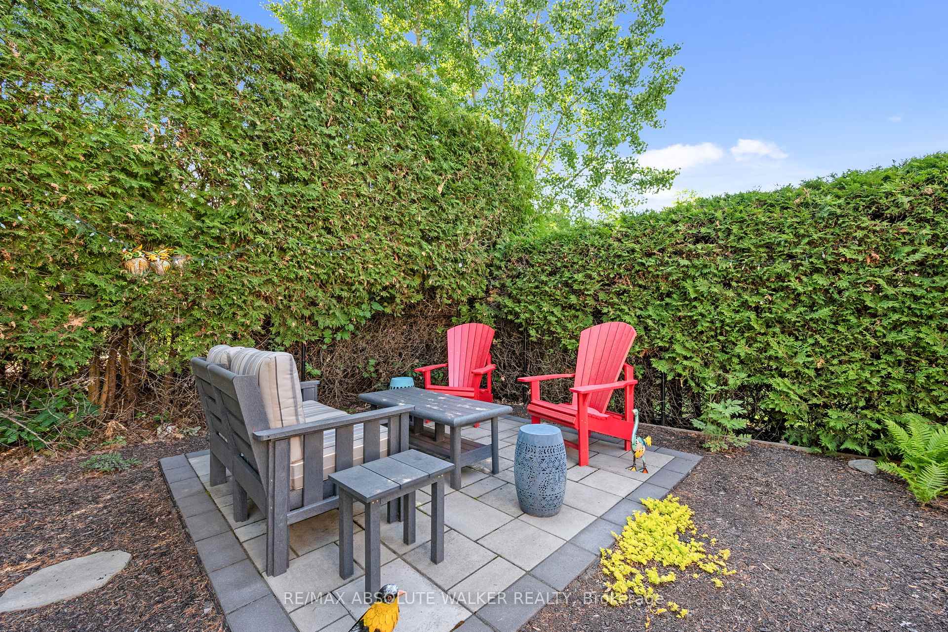 Photo 38 of 1546 Meadowfield Place, Ottawa, Chapel Hill — HOMEH