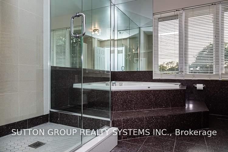 Photo 25 of 27 Indian Grove, Toronto, High Park-Swansea — HOMEH