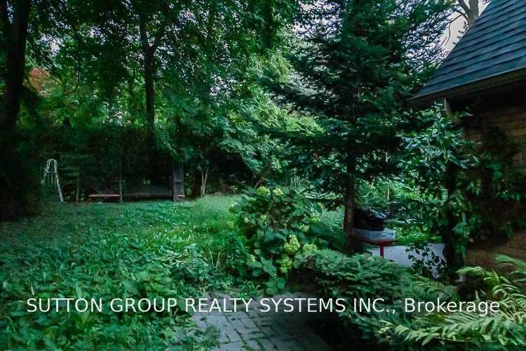 Photo 30 of 27 Indian Grove, Toronto, High Park-Swansea — HOMEH