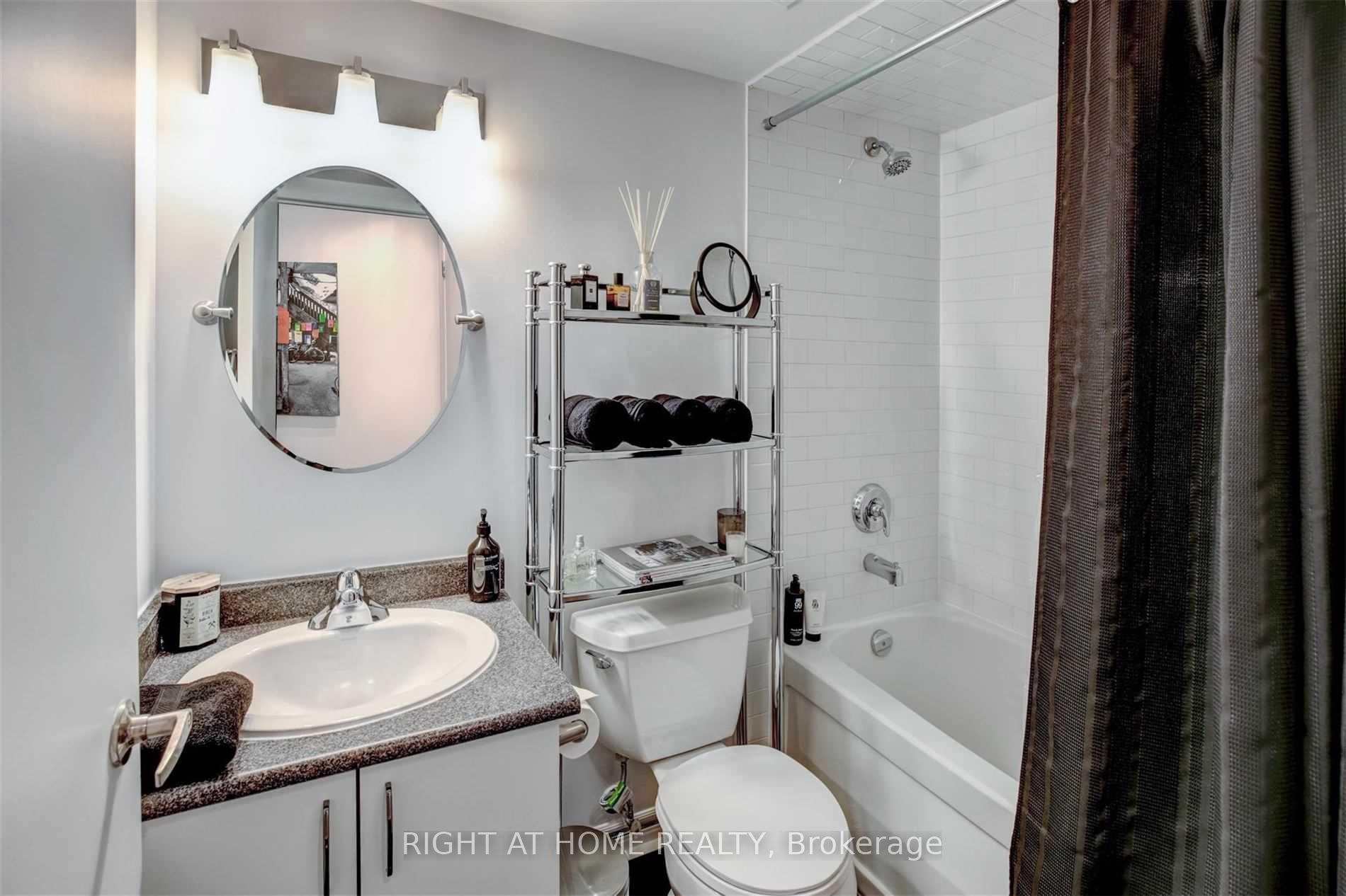 Photo 15 of Unit 502, 22 Wellesley Street E, Toronto, Church-Yonge Corridor — HOMEH