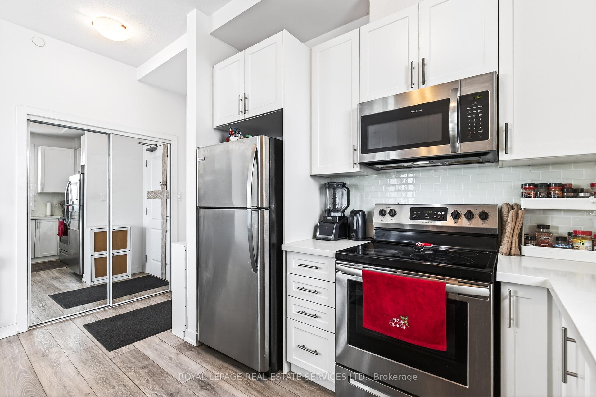 Photo 12 of Unit 631, 125 Shoreview Place S, Hamilton, Lakeshore — HOMEH