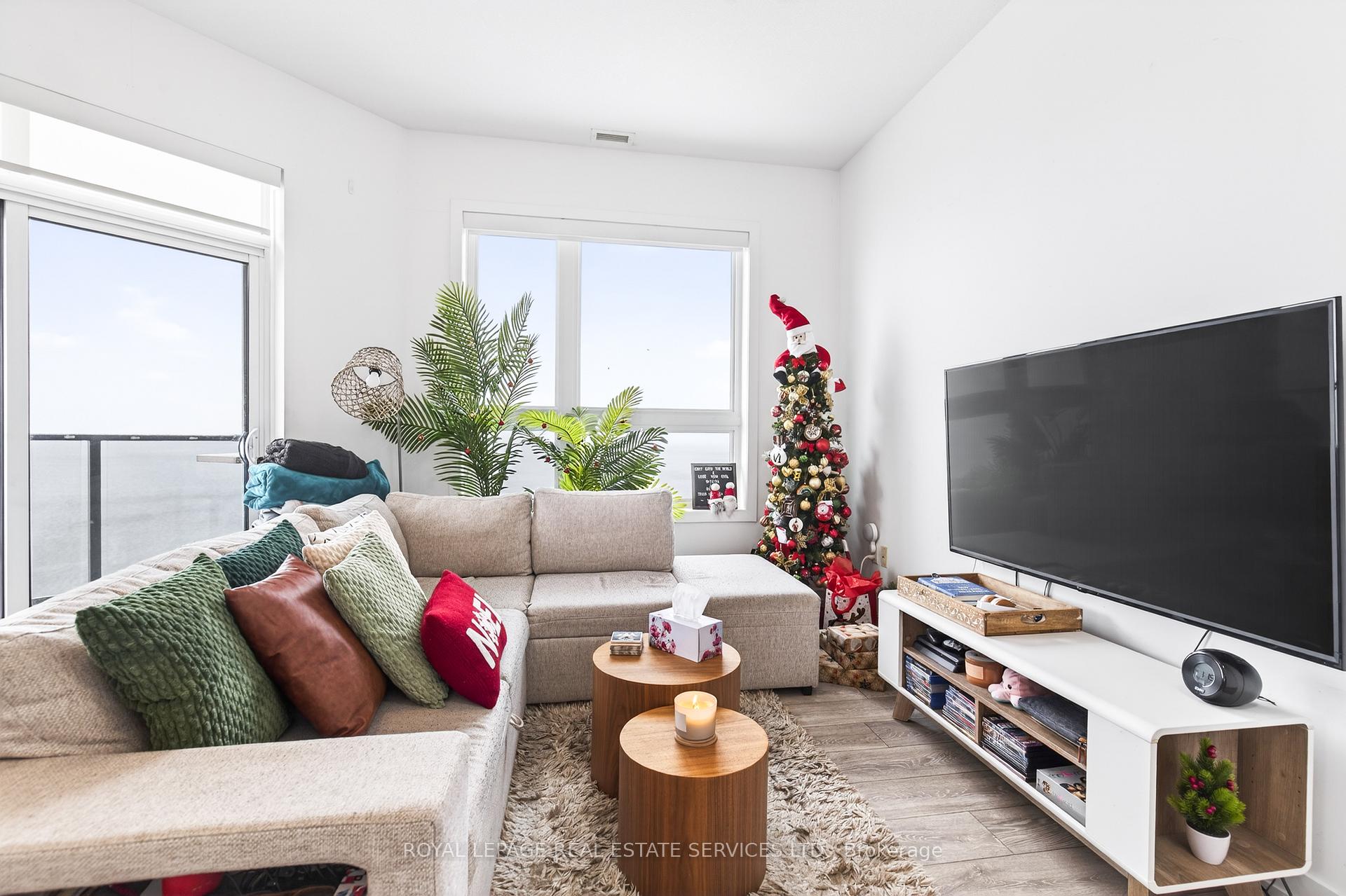 Photo 22 of Unit 631, 125 Shoreview Place S, Hamilton, Lakeshore — HOMEH