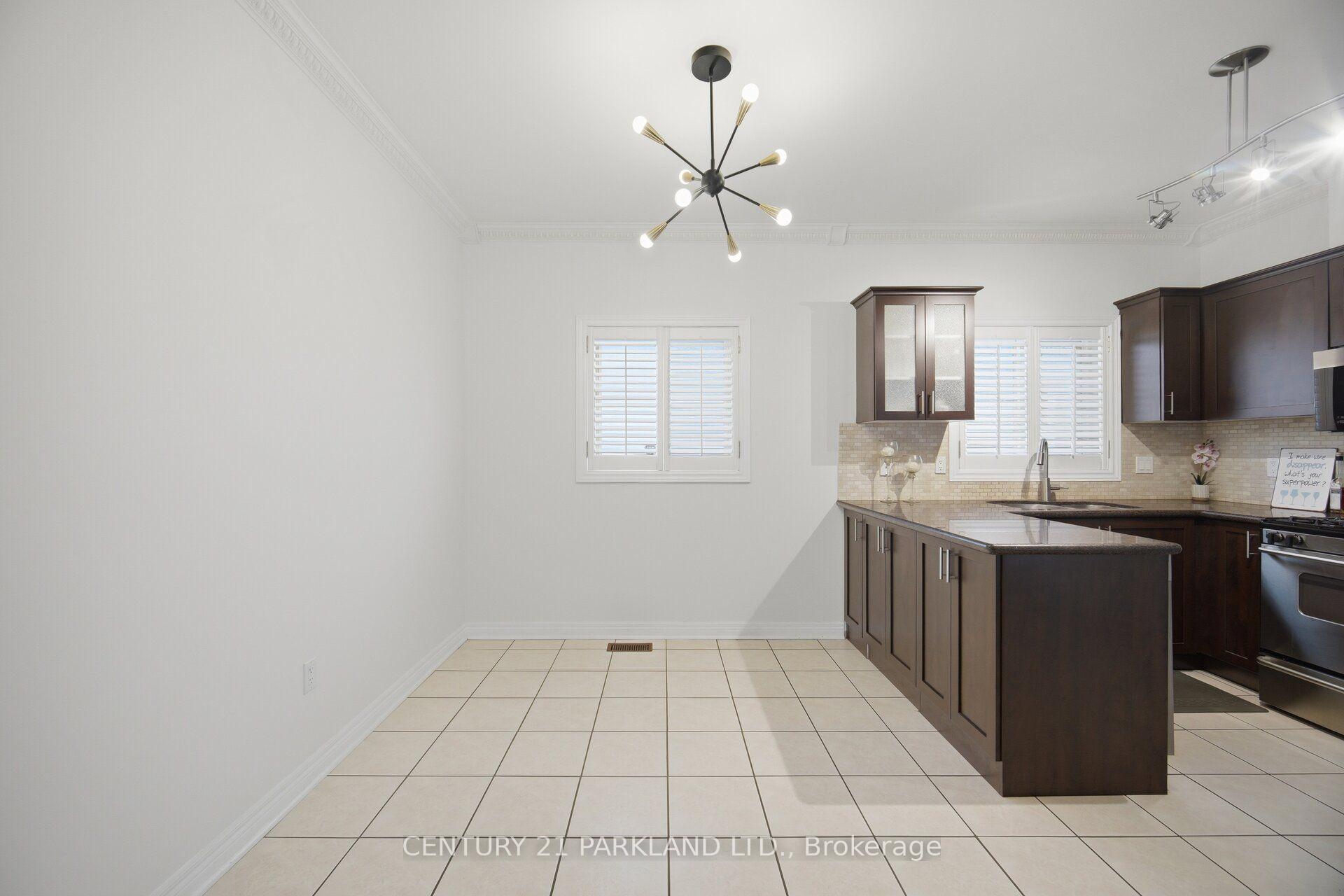 Photo 10 of 148 Solway Avenue, Vaughan, Maple — HOMEH