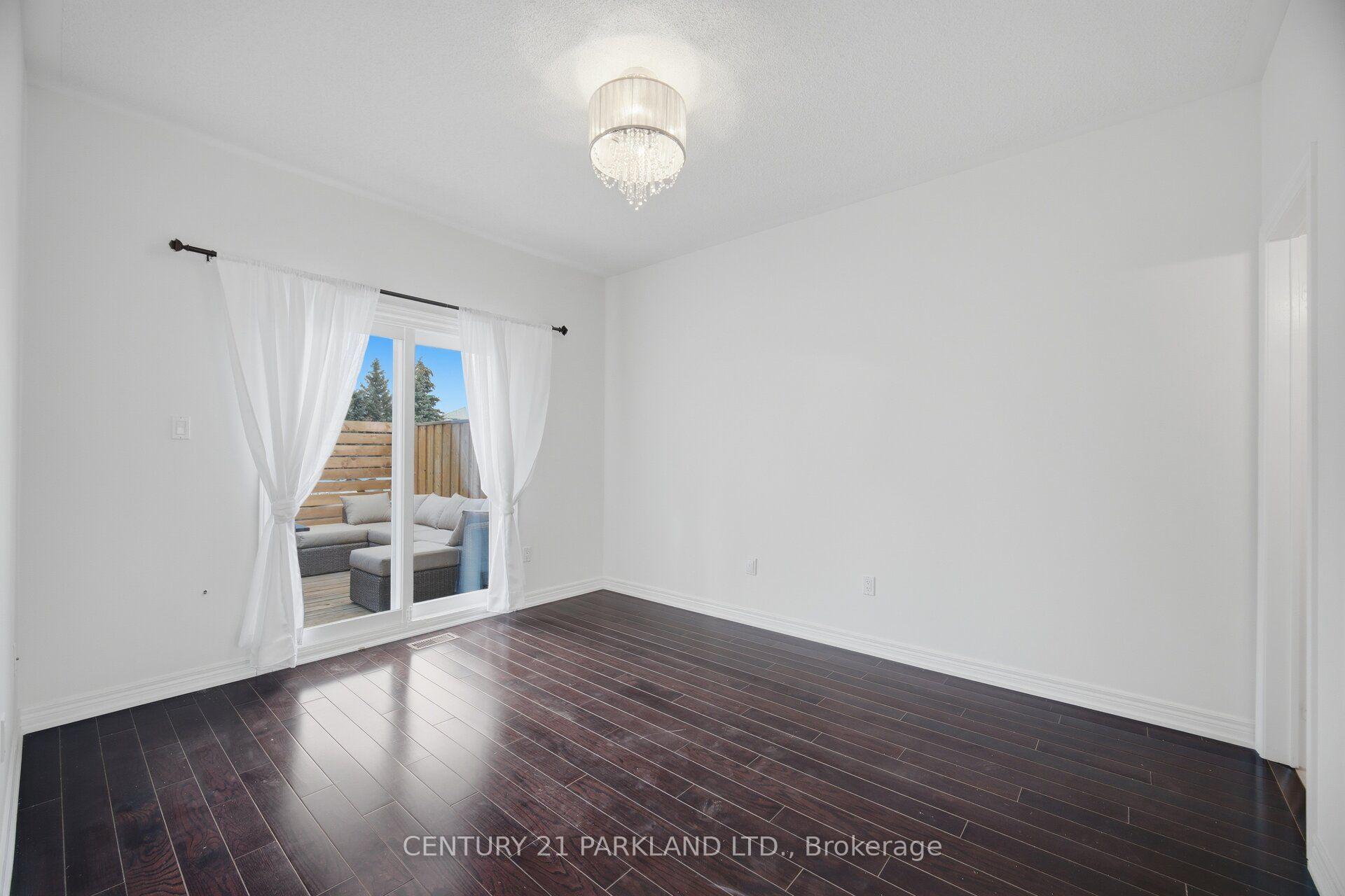 Photo 17 of 148 Solway Avenue, Vaughan, Maple — HOMEH