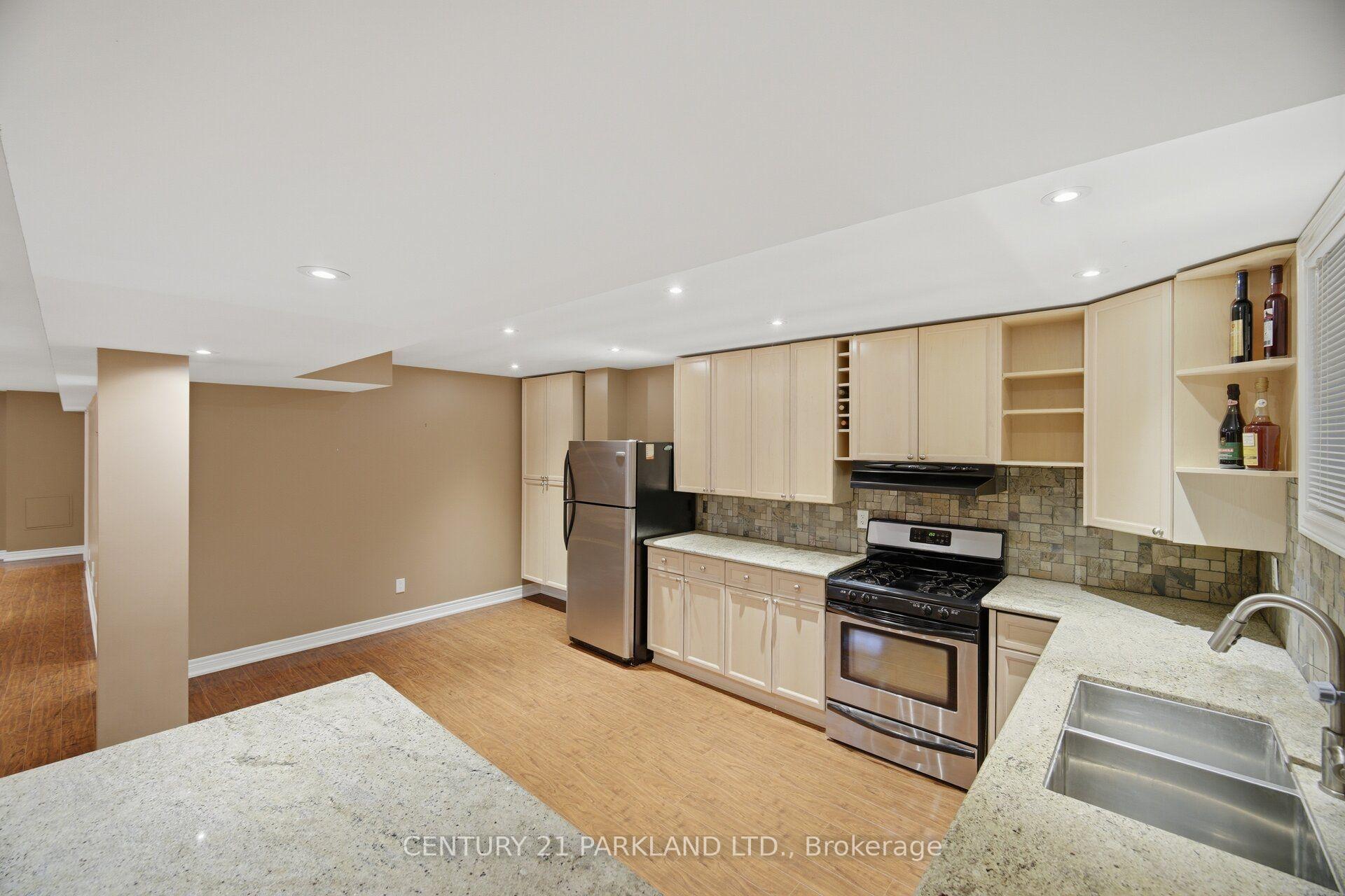 Photo 37 of 148 Solway Avenue, Vaughan, Maple — HOMEH