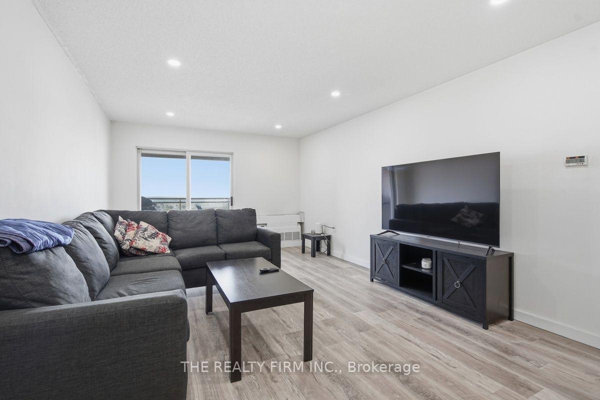 Photo 15 of Unit 1206, 858 Commissioners Road E, London, South H — HOMEH