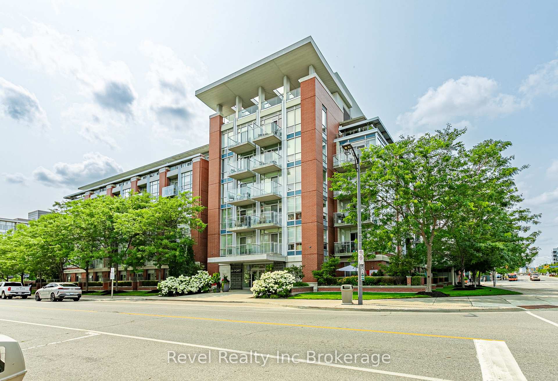 Photo of Unit 515, 80 Port Street E