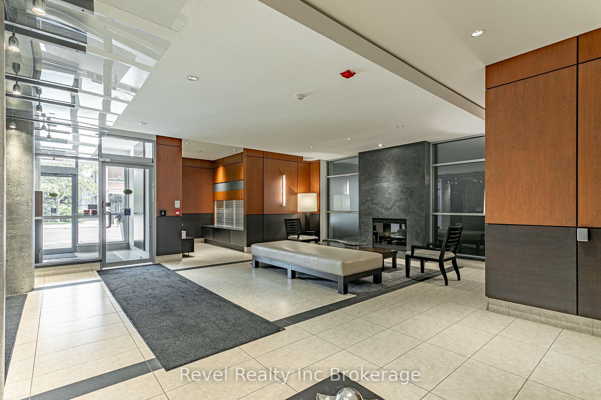 Photo 5 of Unit 515, 80 Port Street E, Mississauga, Port Credit — HOMEH
