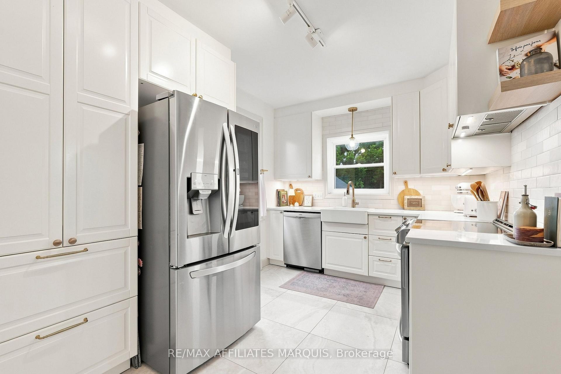 Photo 11 of 20 James Street, Smiths Falls, Smiths Falls — HOMEH