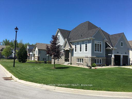 Photo 4 of 10 Culham Trail, Wasaga Beach — HOMEH