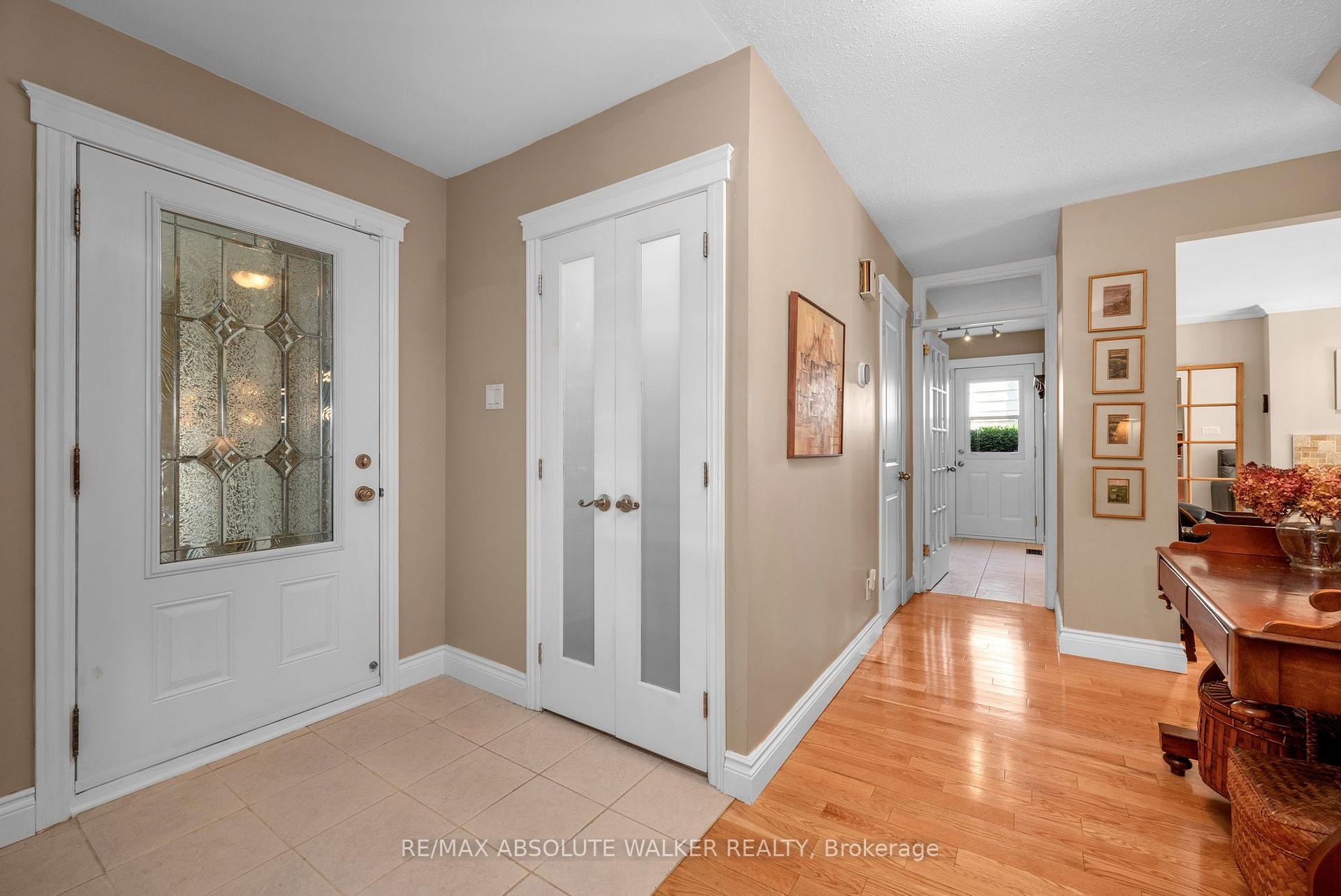 Photo 4 of 53 Northpark Drive, Ottawa, Blackburn Hamlet — HOMEH