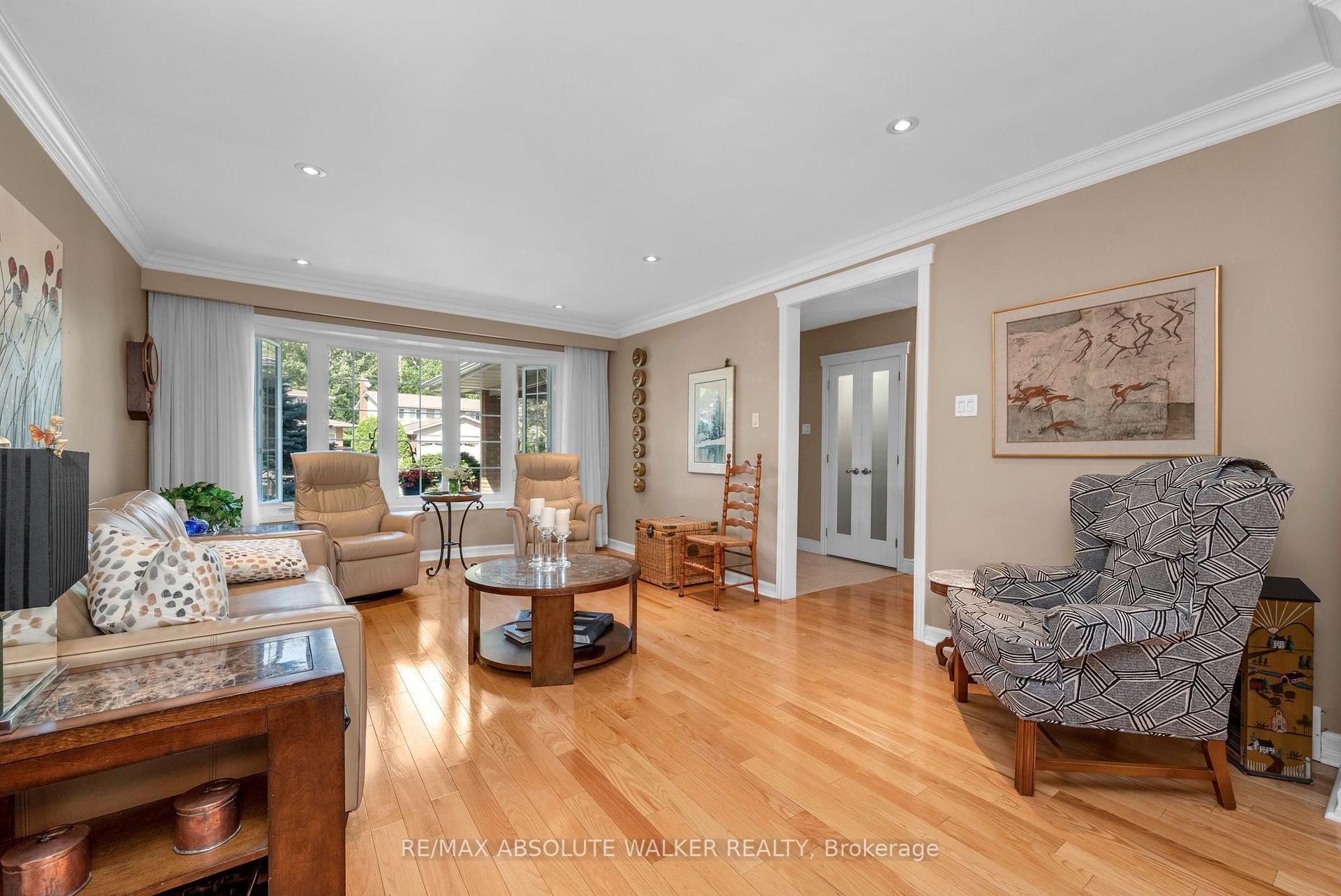 Photo 18 of 53 Northpark Drive, Ottawa, Blackburn Hamlet — HOMEH