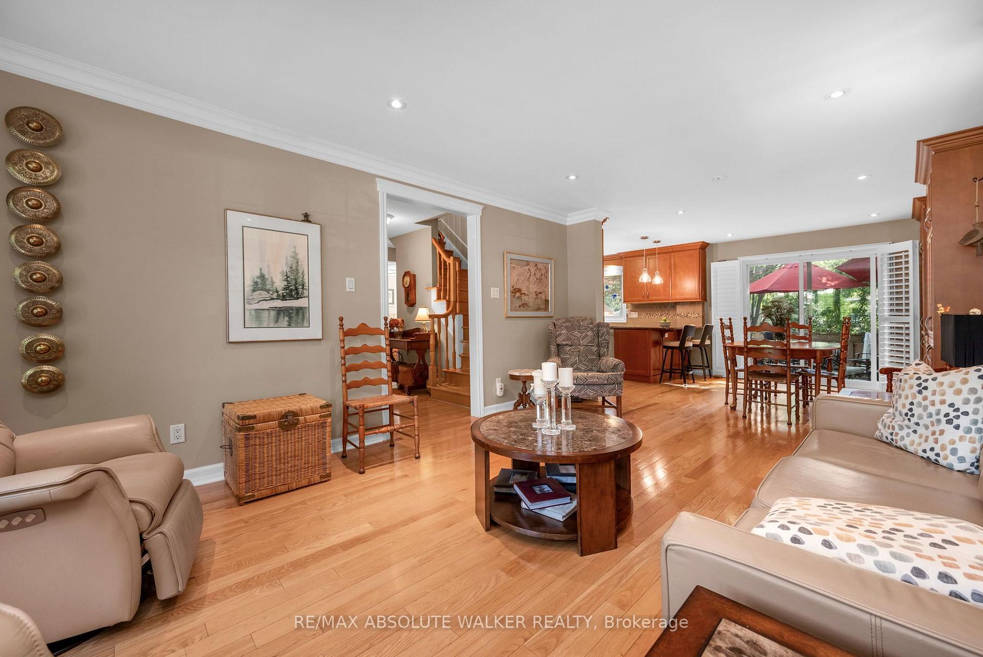 Photo 19 of 53 Northpark Drive, Ottawa, Blackburn Hamlet — HOMEH