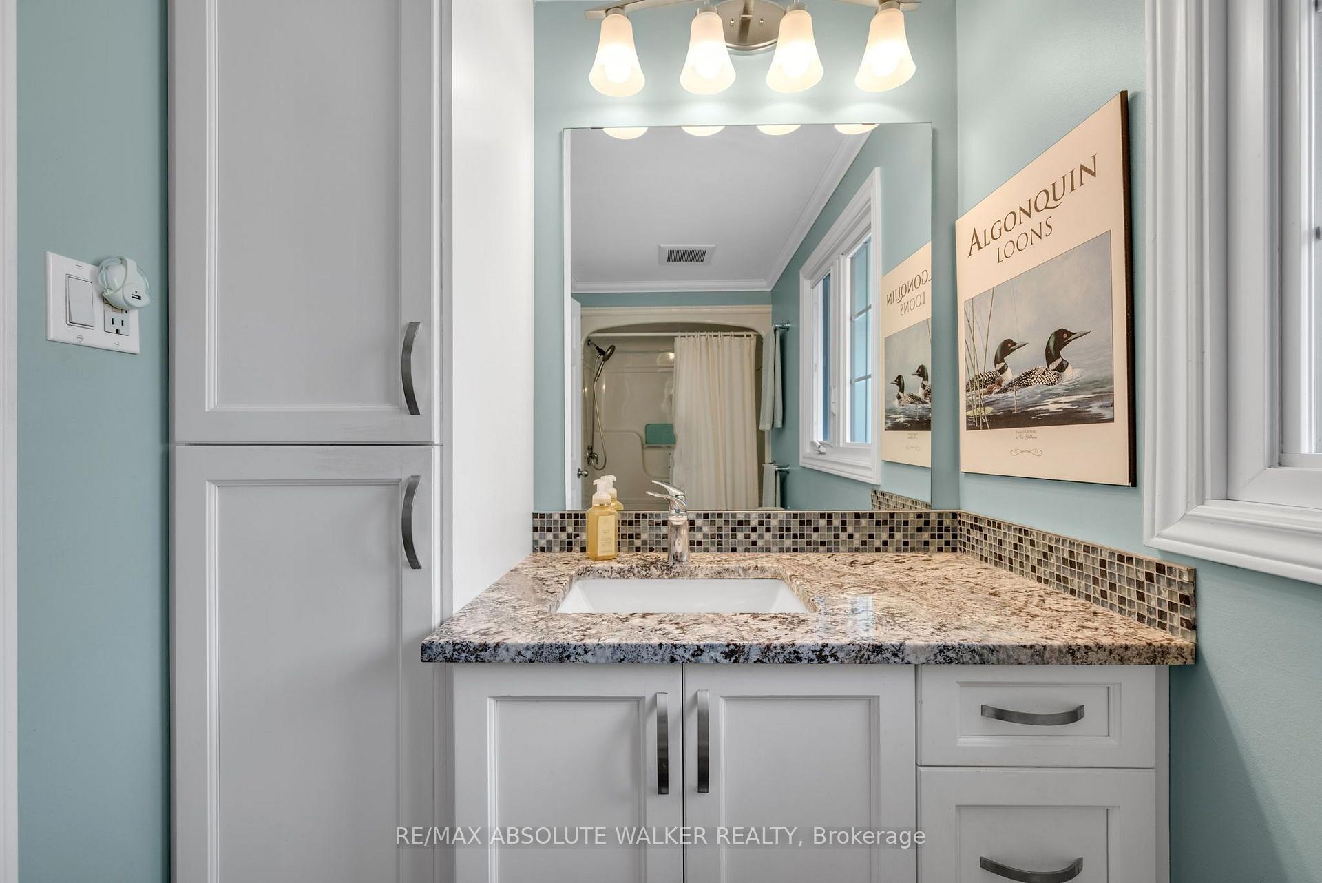Photo 29 of 53 Northpark Drive, Ottawa, Blackburn Hamlet — HOMEH