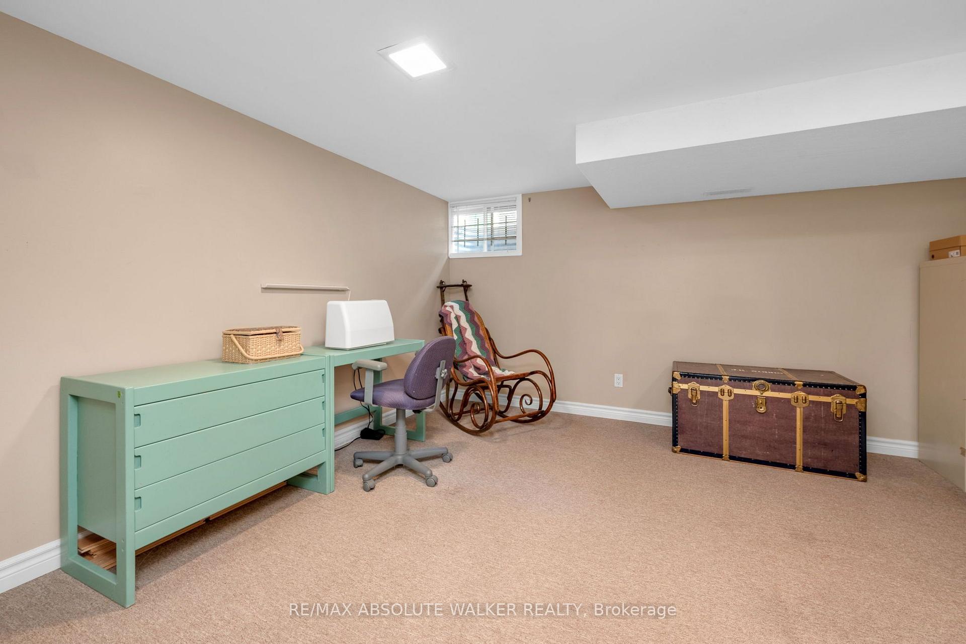 Photo 32 of 53 Northpark Drive, Ottawa, Blackburn Hamlet — HOMEH