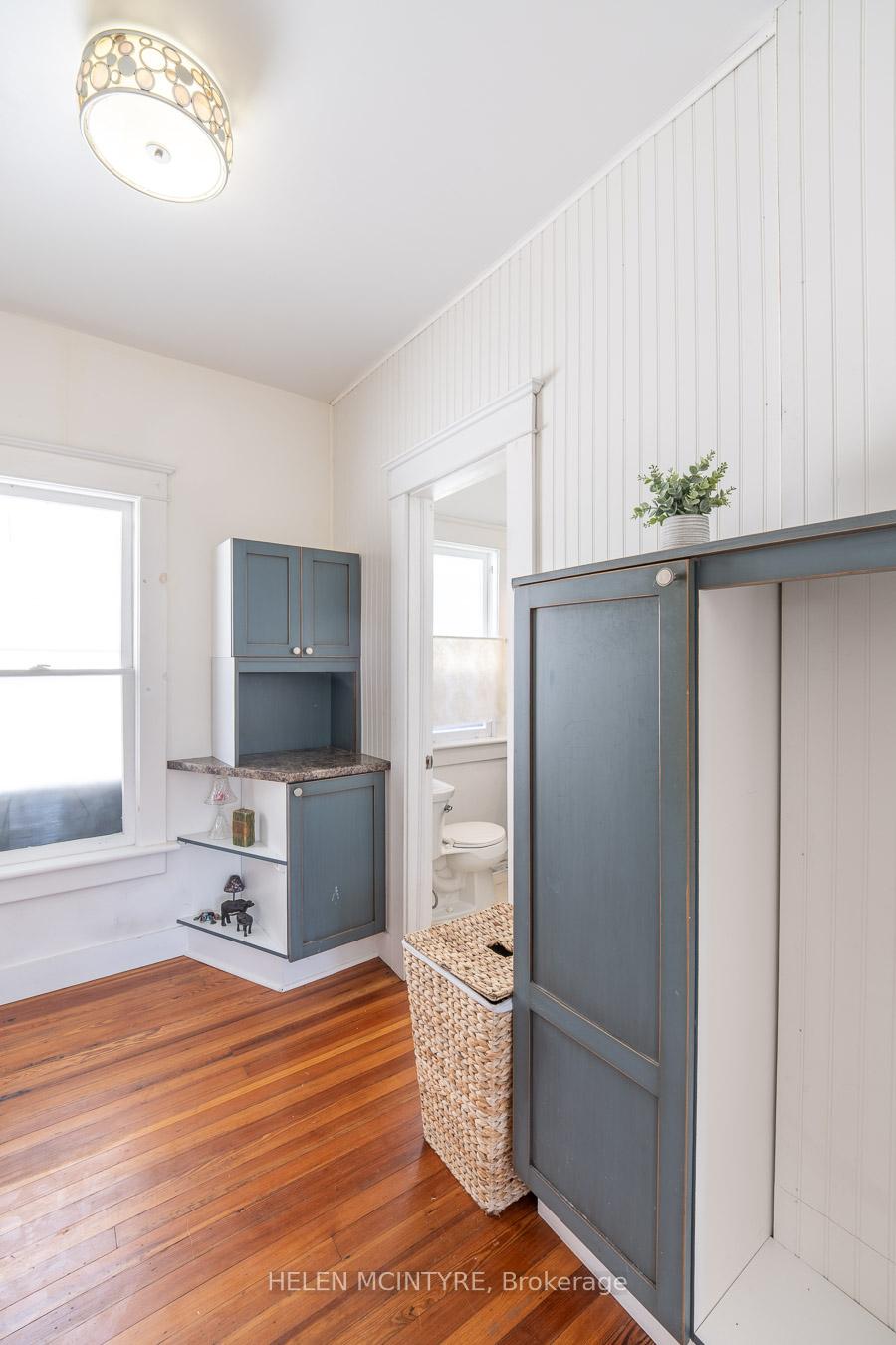 Photo 15 of 5012 Morrison Street, Niagara Falls, Cherrywood — HOMEH