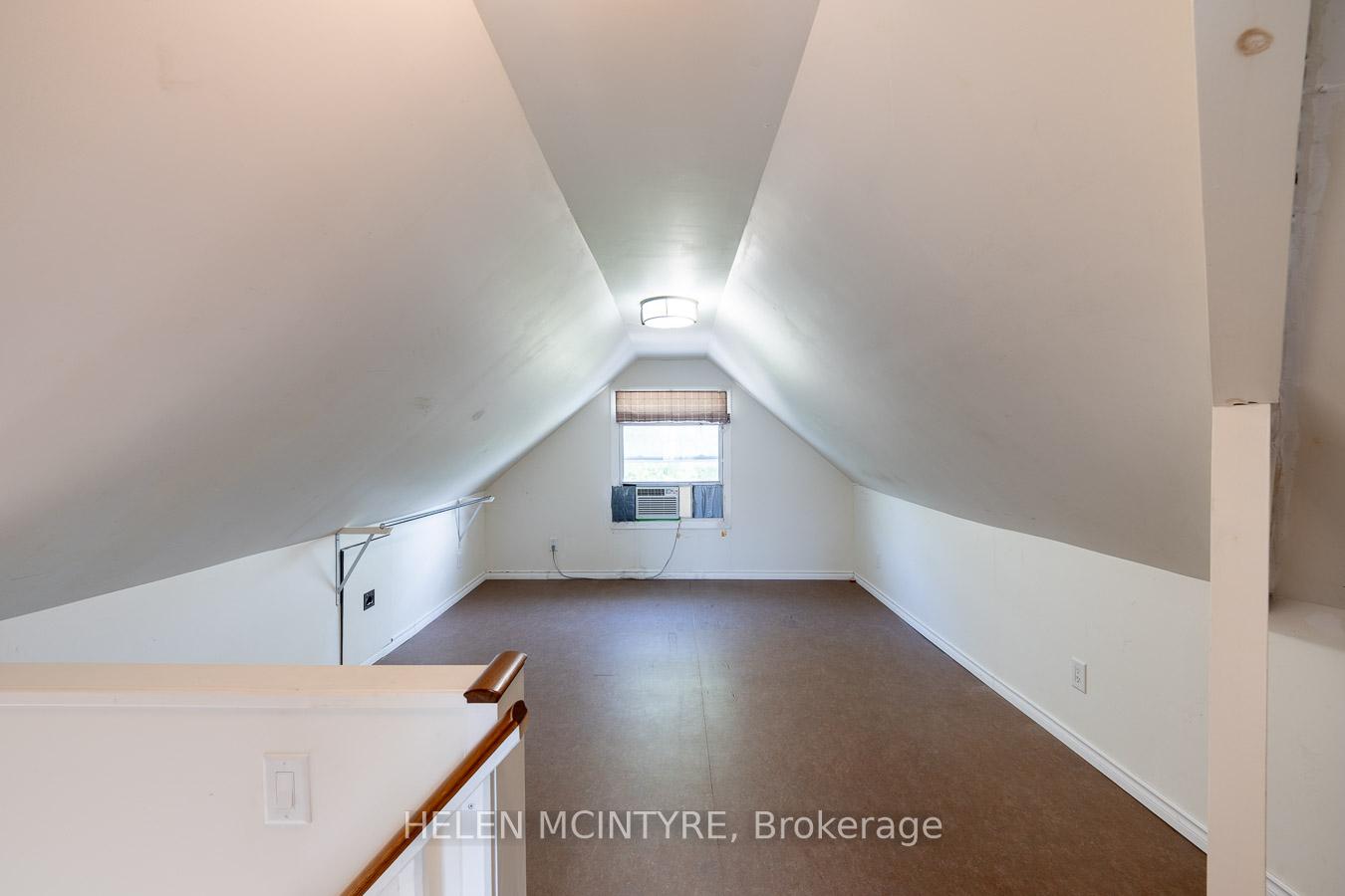 Photo 17 of 5012 Morrison Street, Niagara Falls, Cherrywood — HOMEH