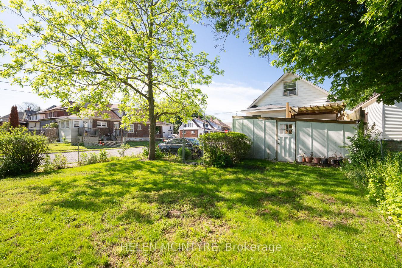 Photo 28 of 5012 Morrison Street, Niagara Falls, Cherrywood — HOMEH