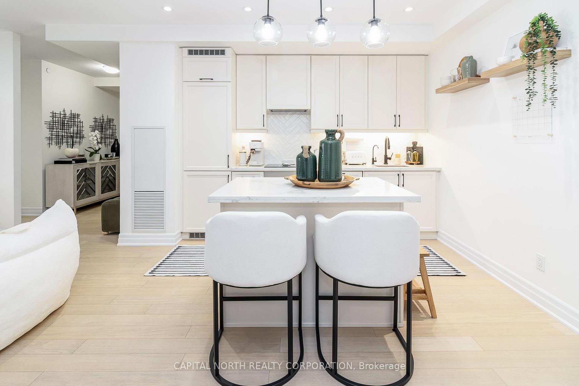 Photo 6 of Unit 2102, 9075 Jane Street, Vaughan, Concord — HOMEH